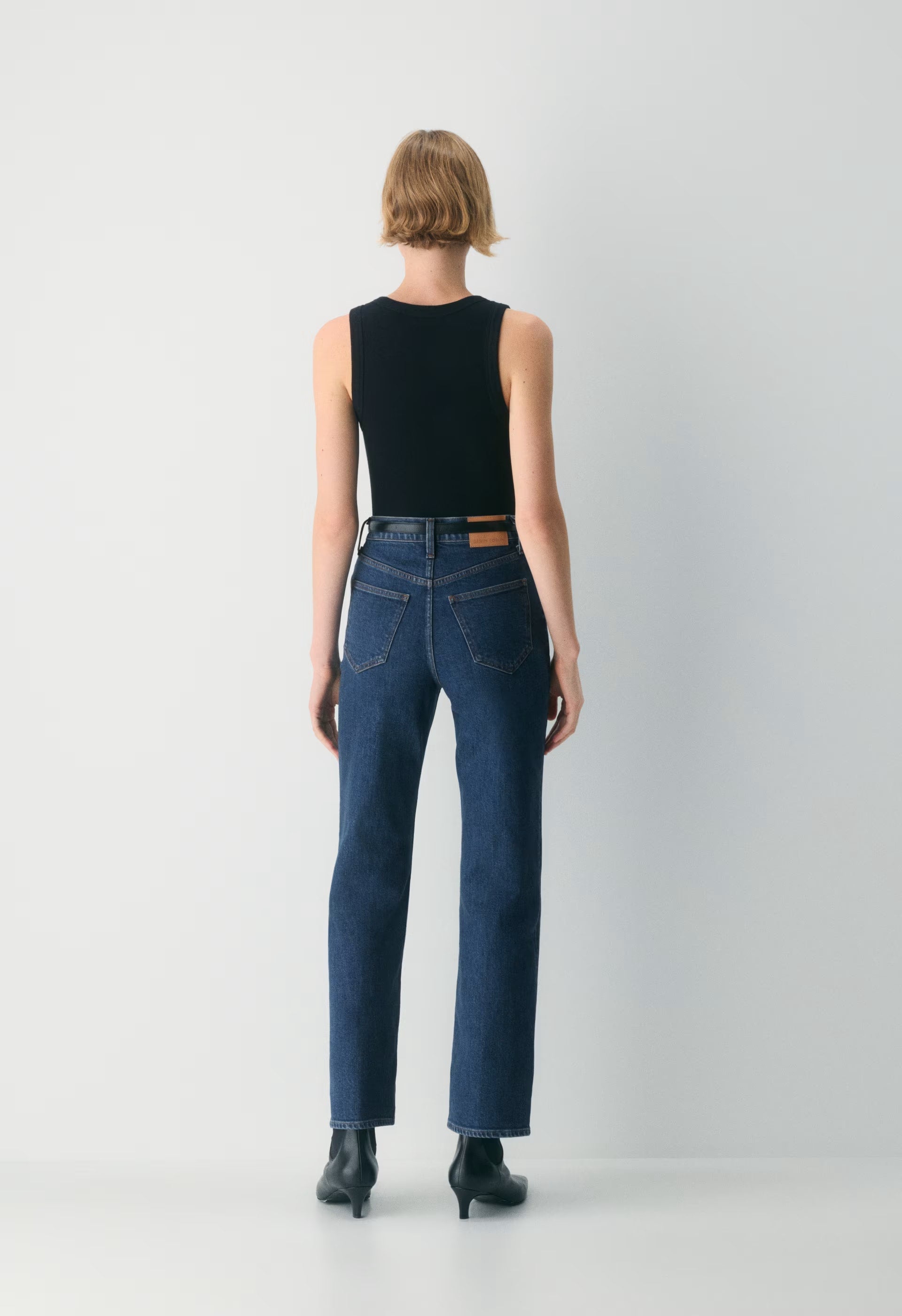 Denim Forum The Arlo Hi-Rise Straight Jean - BLEU IN THE DARK