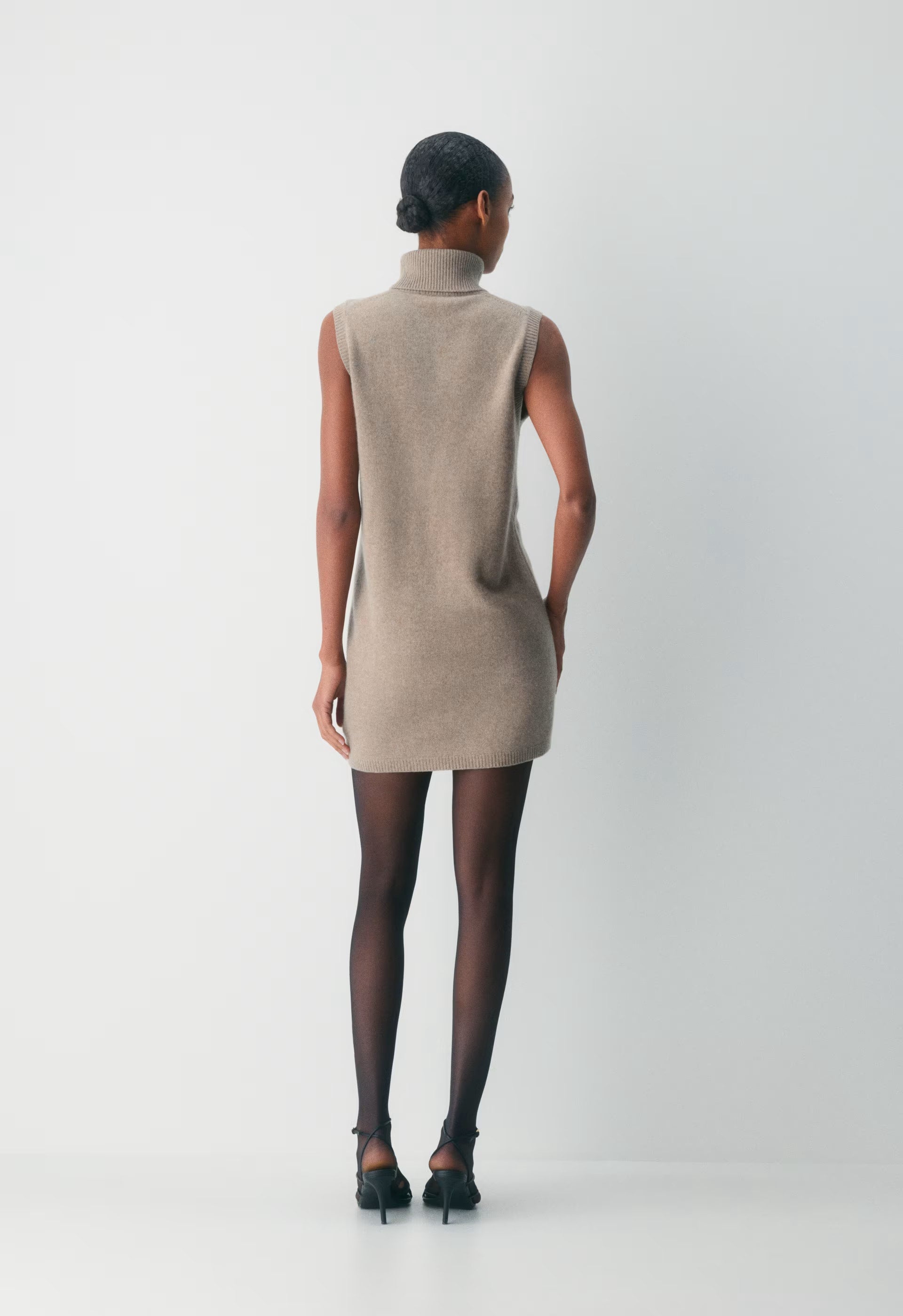 Essential Wool Cashmere Outline Dress - HEATHER NOMAD TAUPE