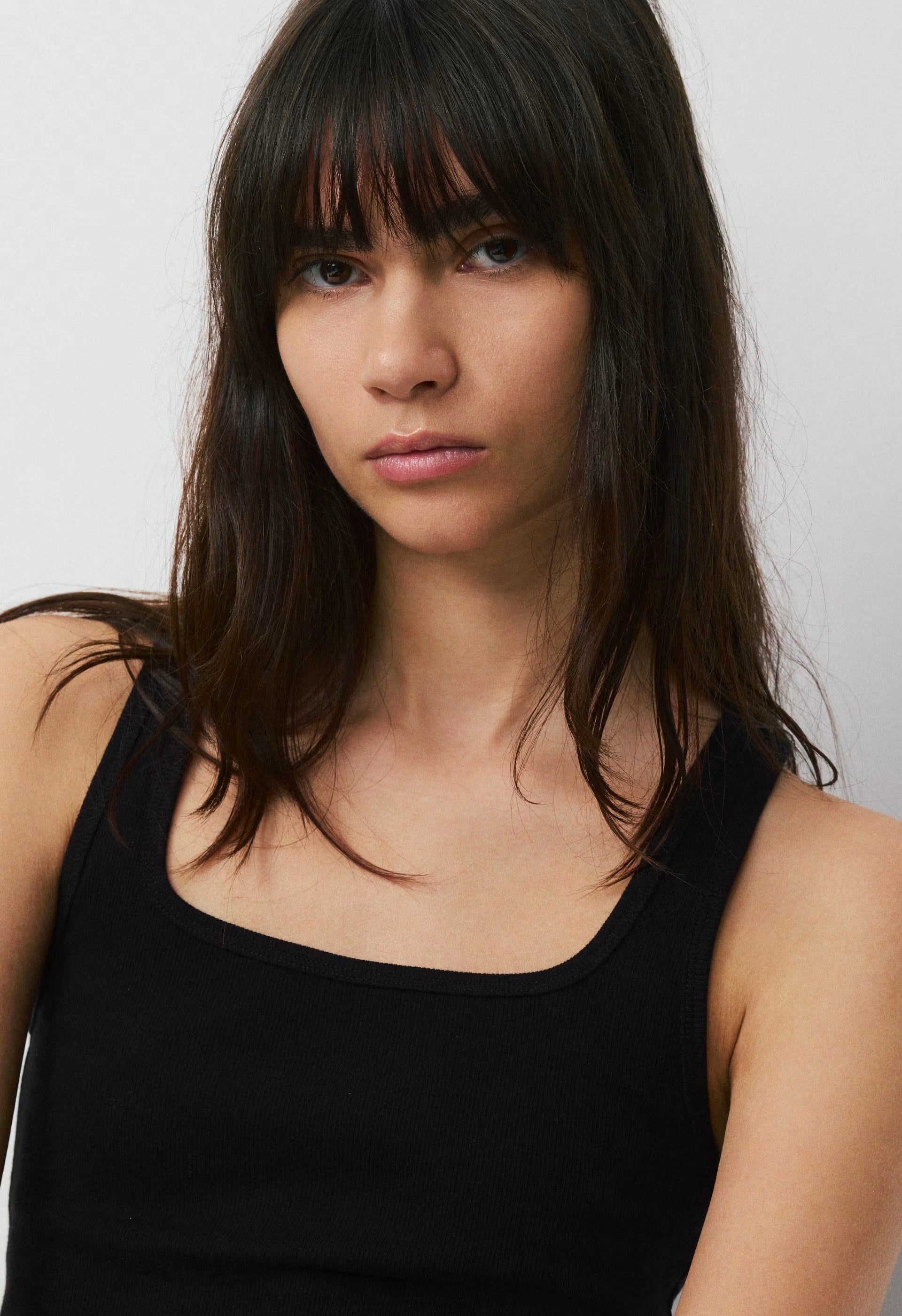 HomeStretch™ Rib Frequency Tank - BLACK