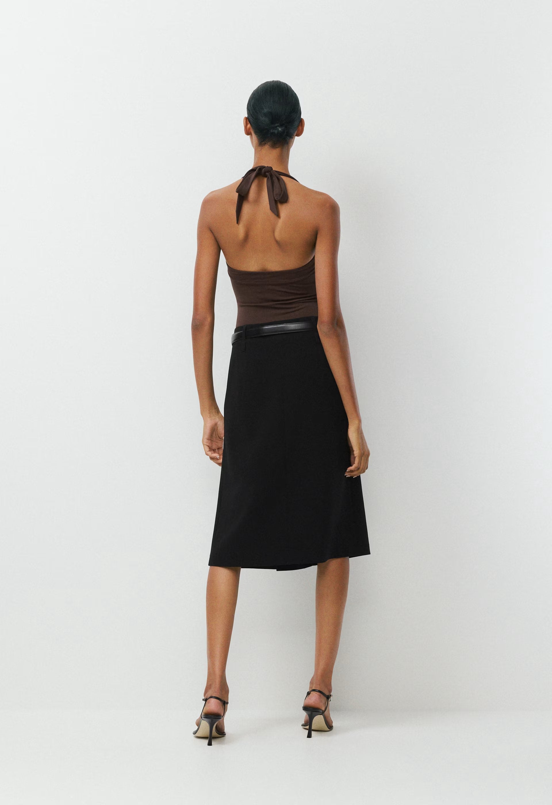Original Contour Optimum Halter Top - RICH MOCHA BROWN