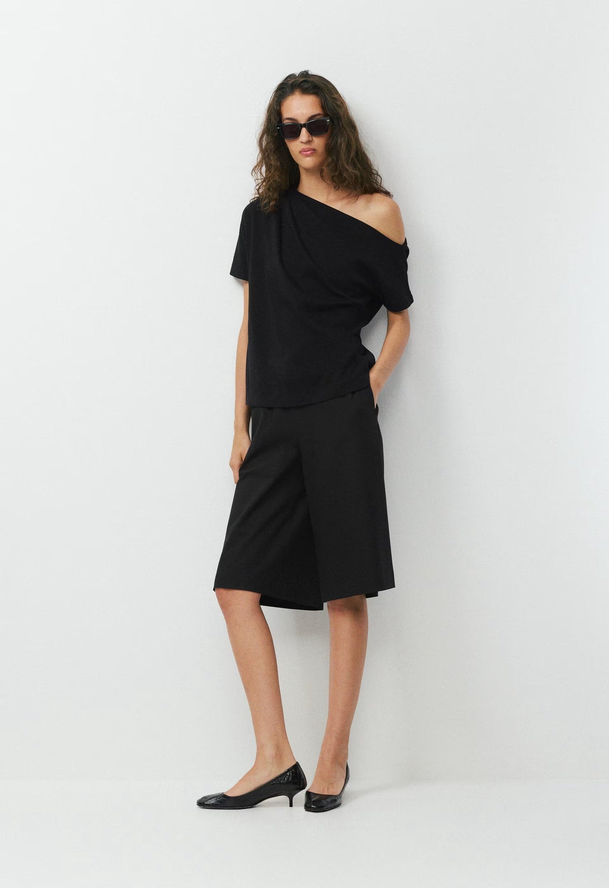 InterLock Cotton Script Top - BLACK
