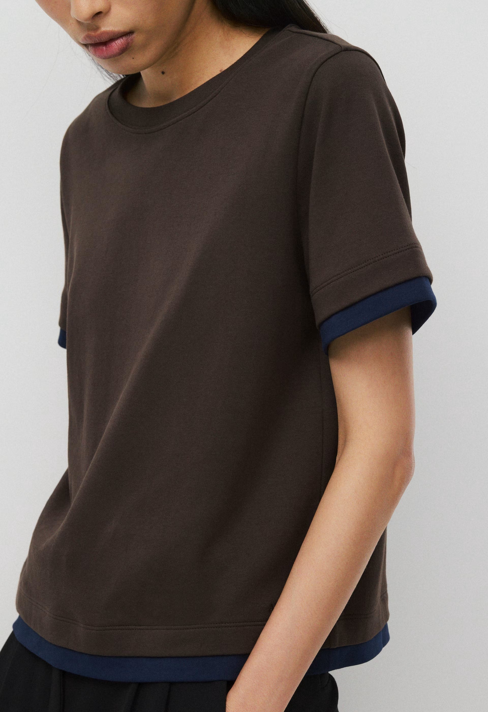 InterLock Cotton Function T-Shirt - CACAO NB BROWN/AD NAVY