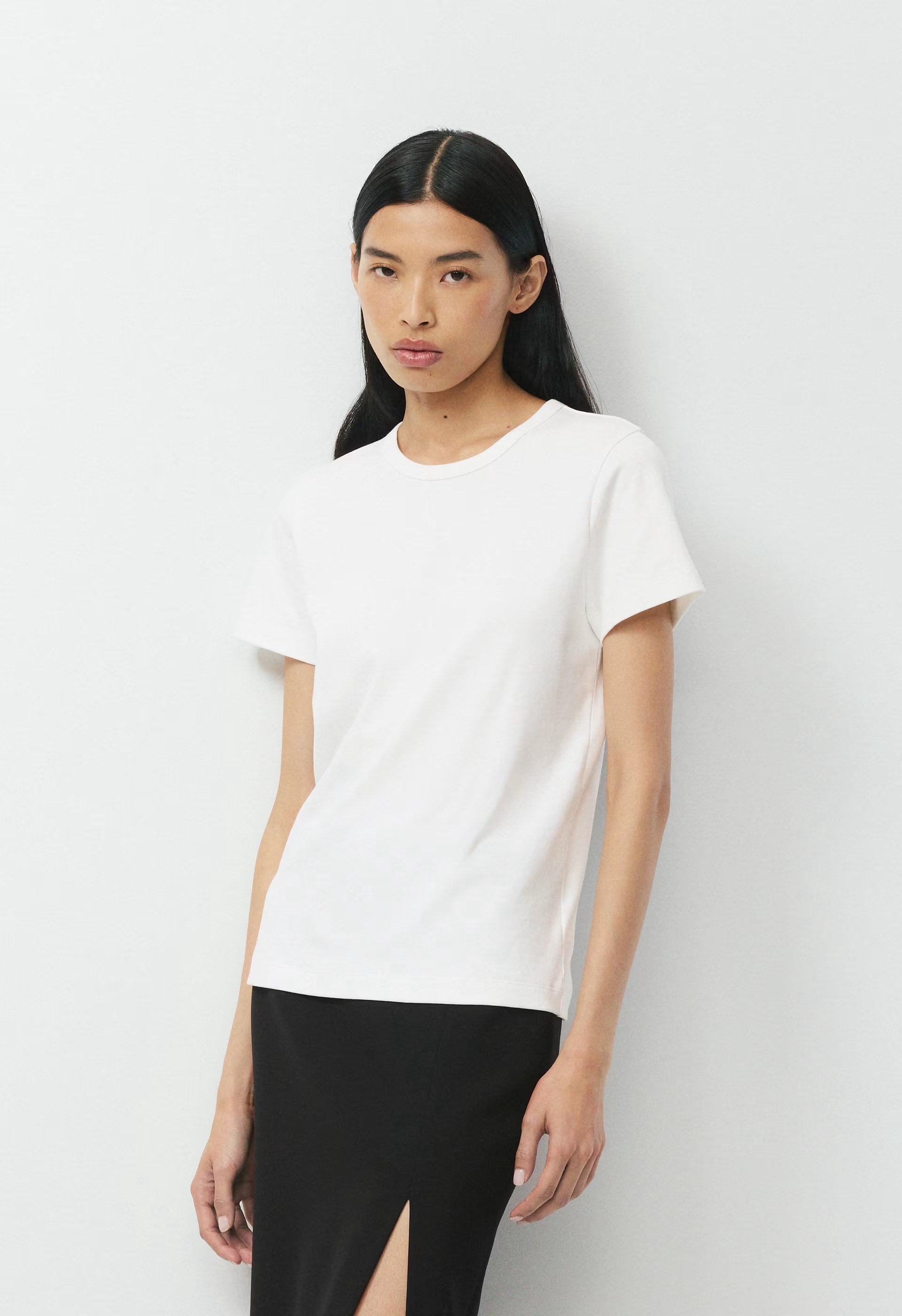 InterLock Cotton Wirth T-Shirt - BLACK