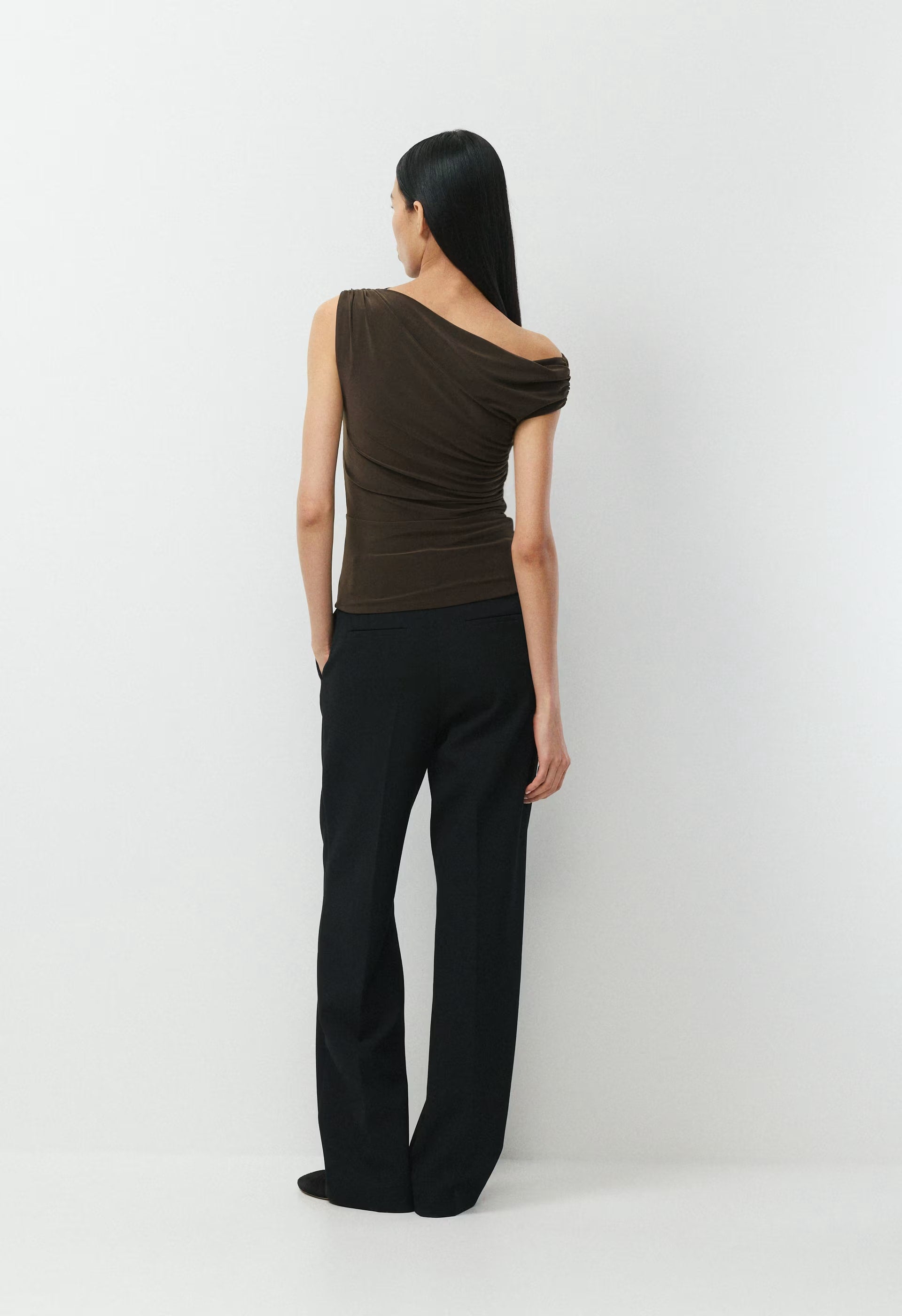 Smooth Matter™ Gallery Top - CACAO NIB BROWN
