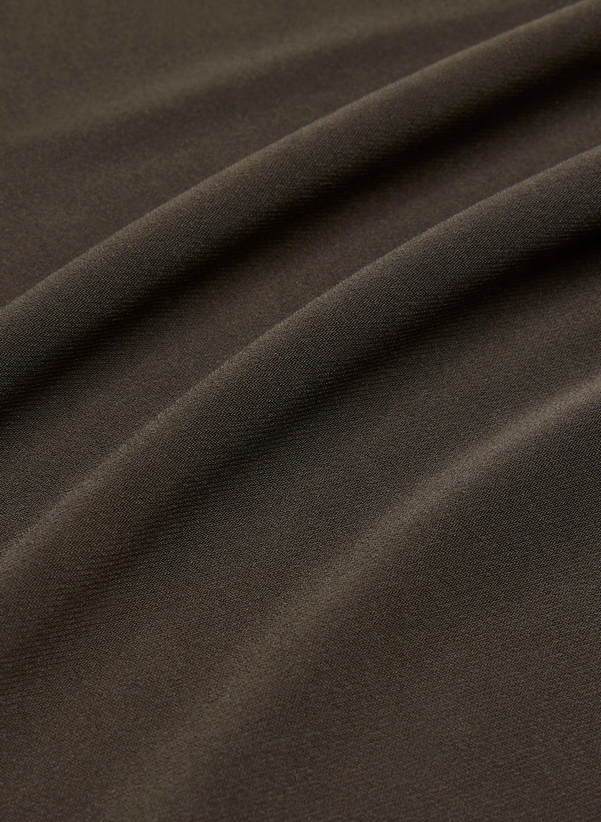 Smooth Matter™ Citywide Top - CACAO NIB BROWN