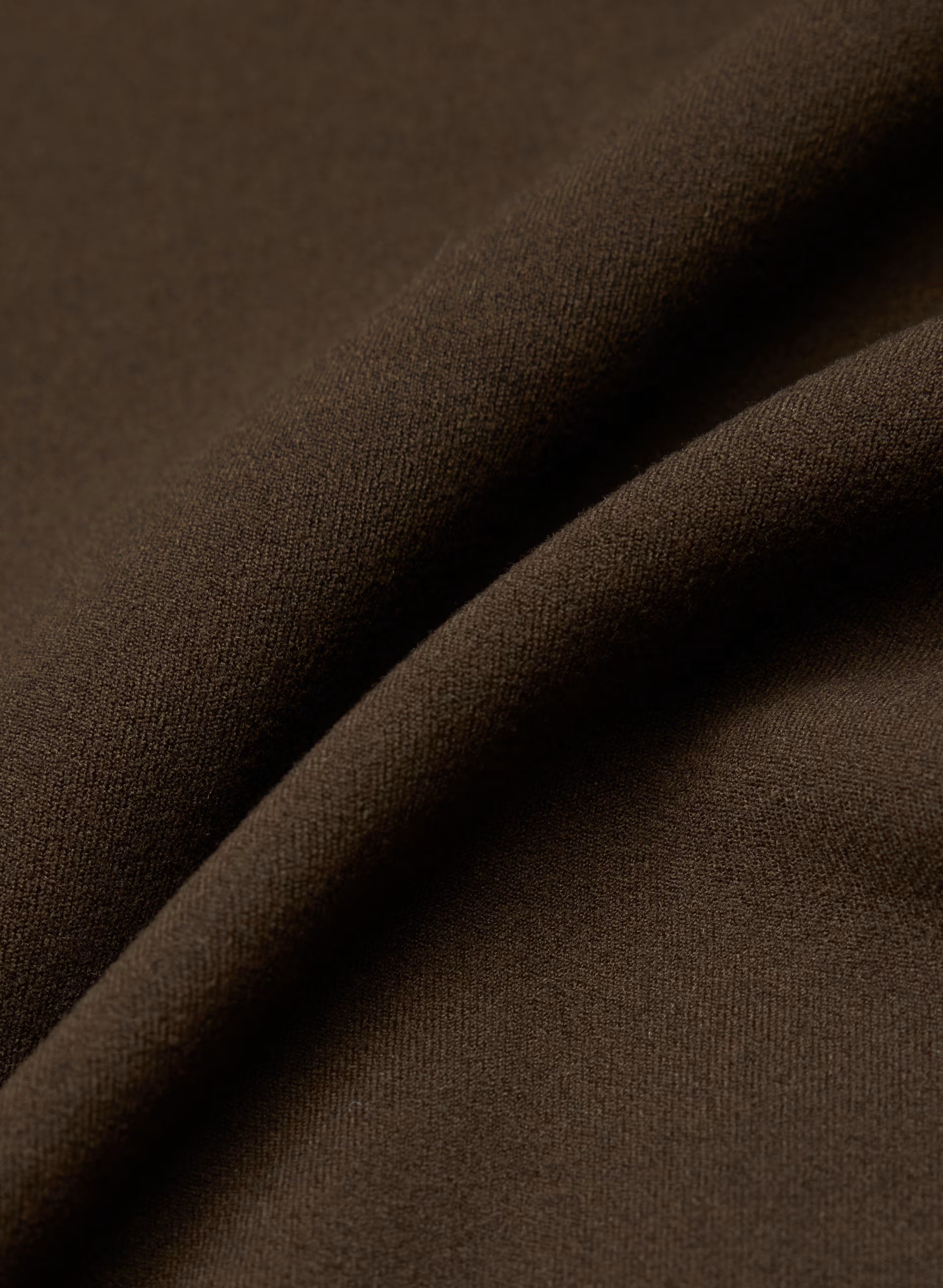 BUTTER Essential 3/4 Sleeve T-Shirt - CACAO NIB BROWN