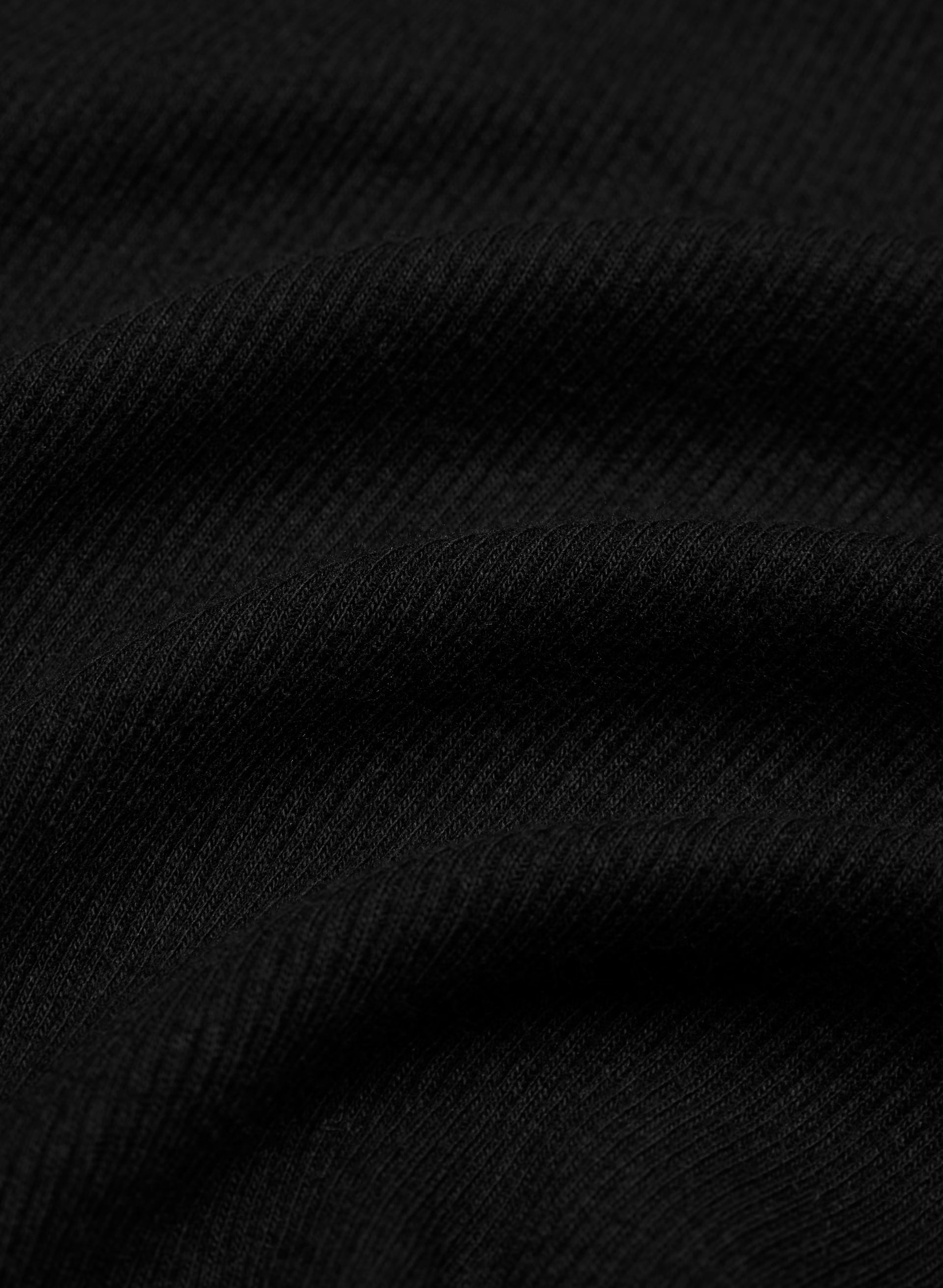 Endeavour Tank - BLACK