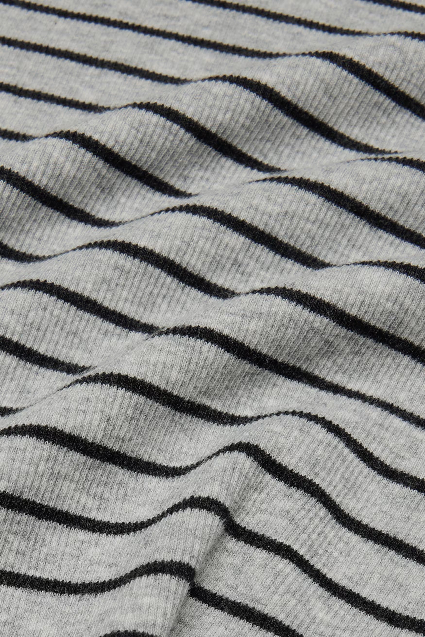 HomeStretch™ Rib Solo Longsleeve - HCHROME/HBLCK