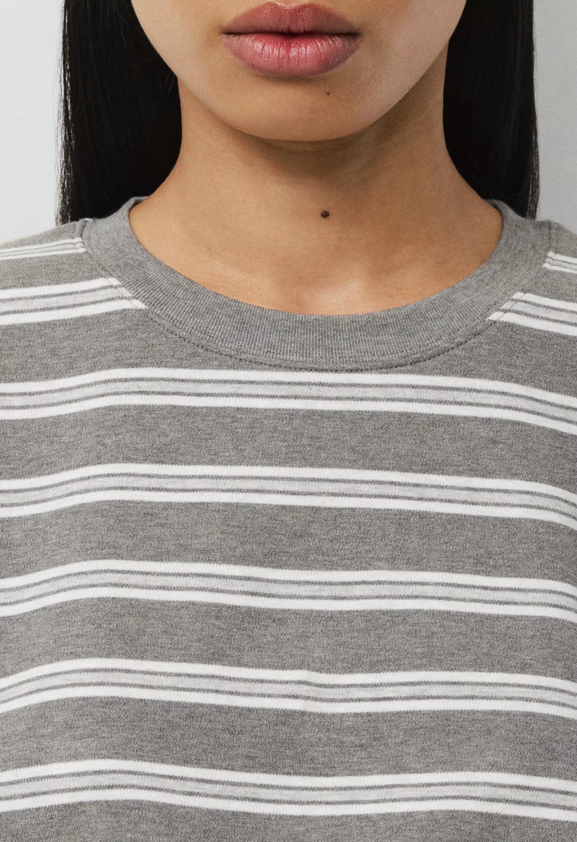 InterLock Cotton Barclay T-Shirt - HDRKGRY/ HCLD WHT