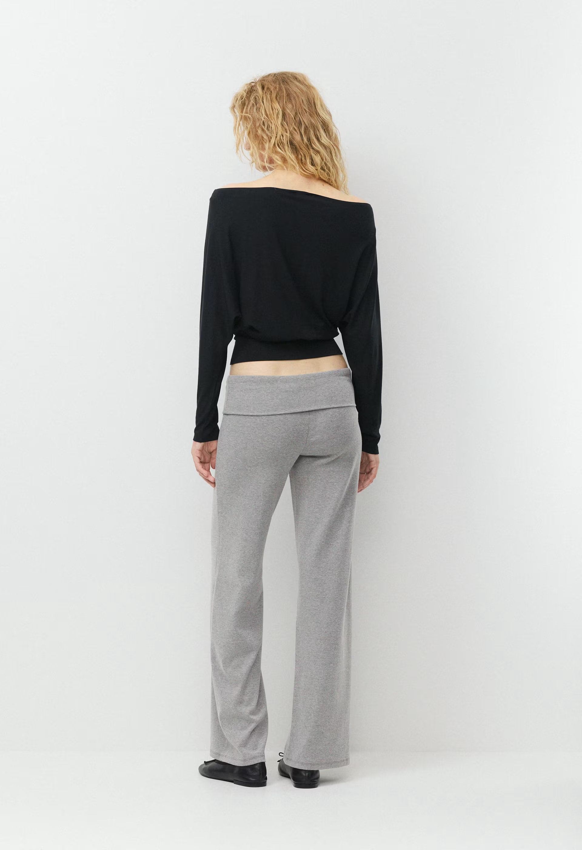 Cassis Longsleeve - BLACK