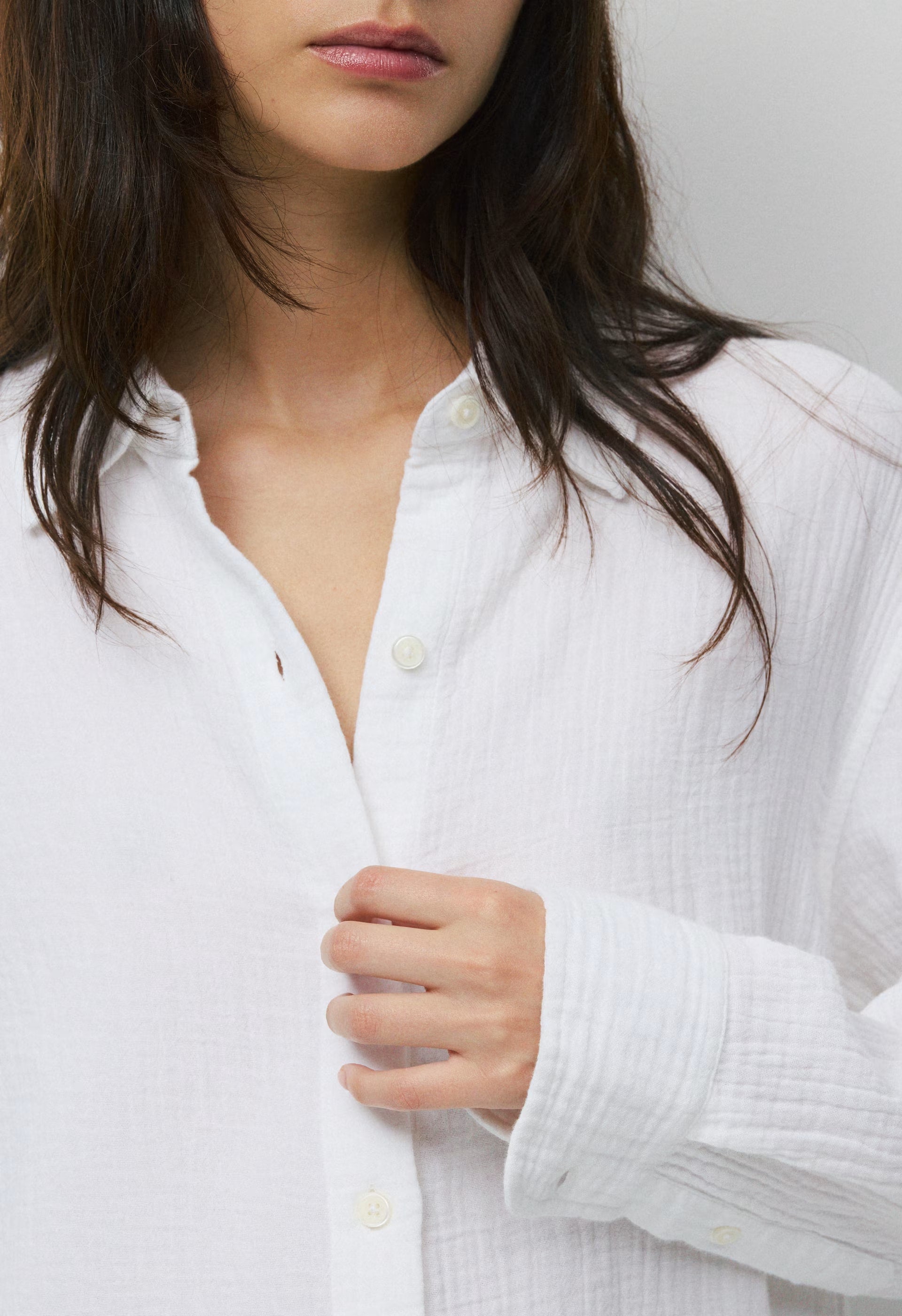 AirPlush Cotton™ Sail Shirt - CHERRY RED
