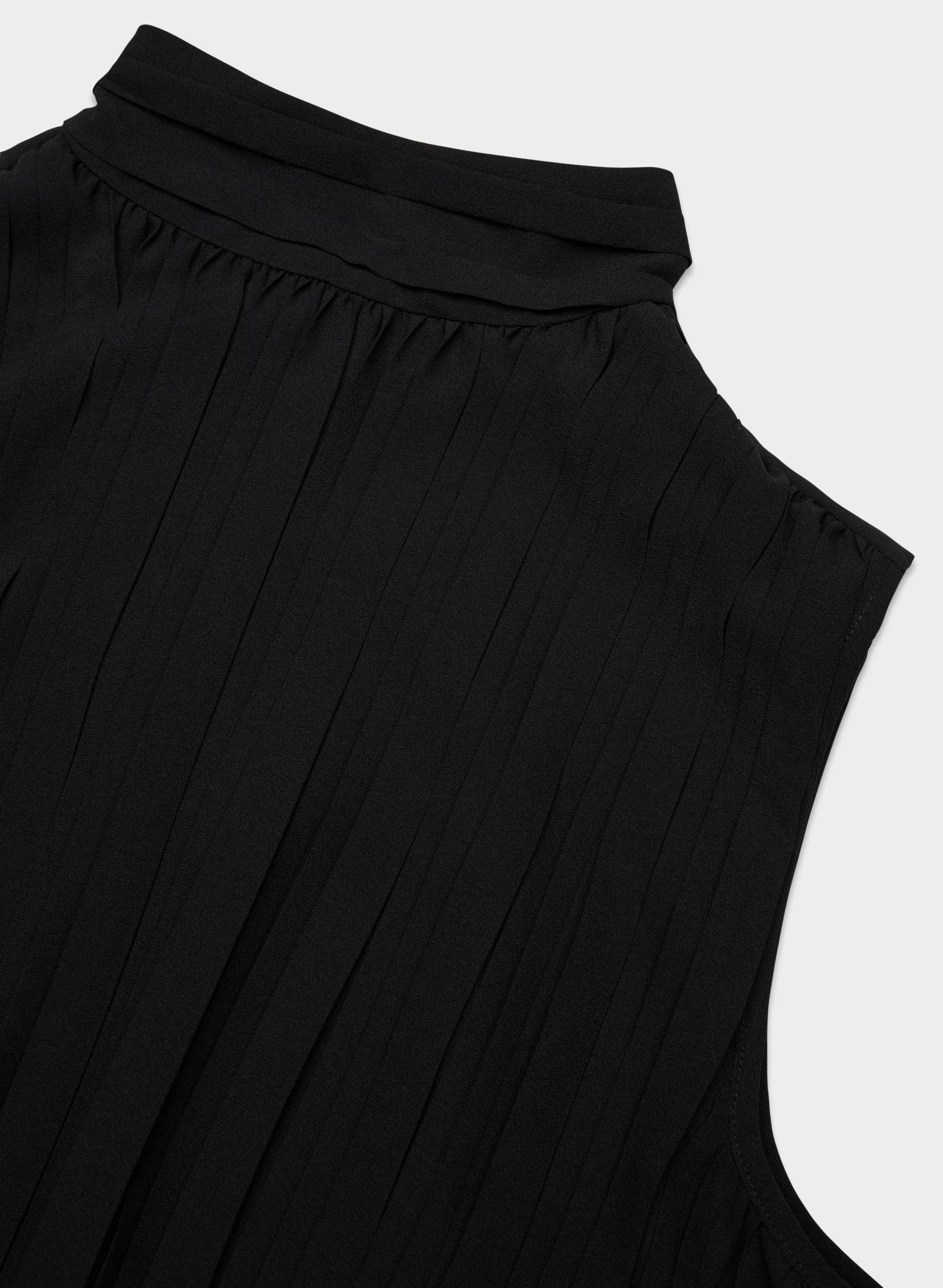 Ezra Top - BLACK