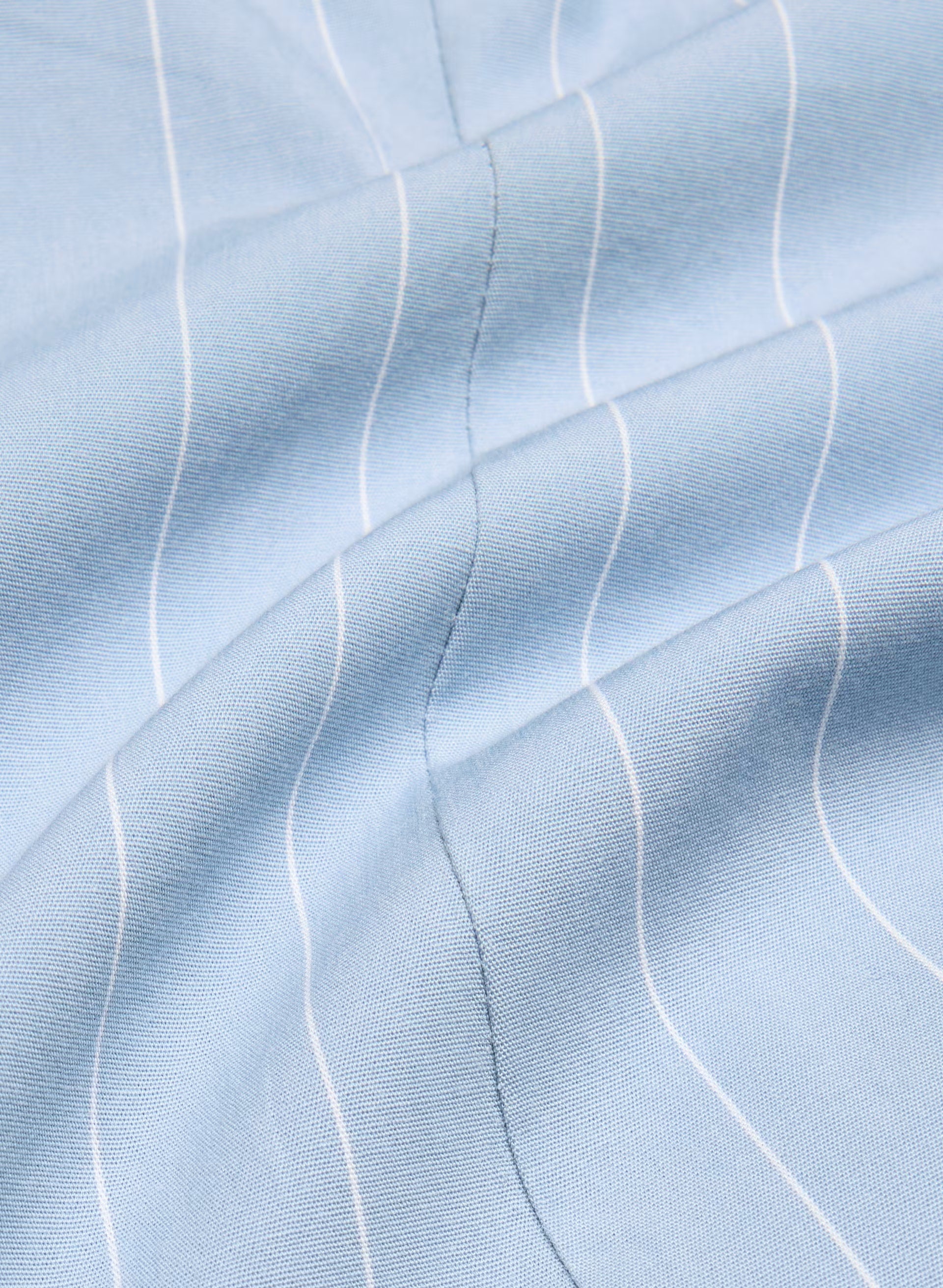 Chronicle Slim Poplin Shirt - CRNFL BLU/ BRT WHT