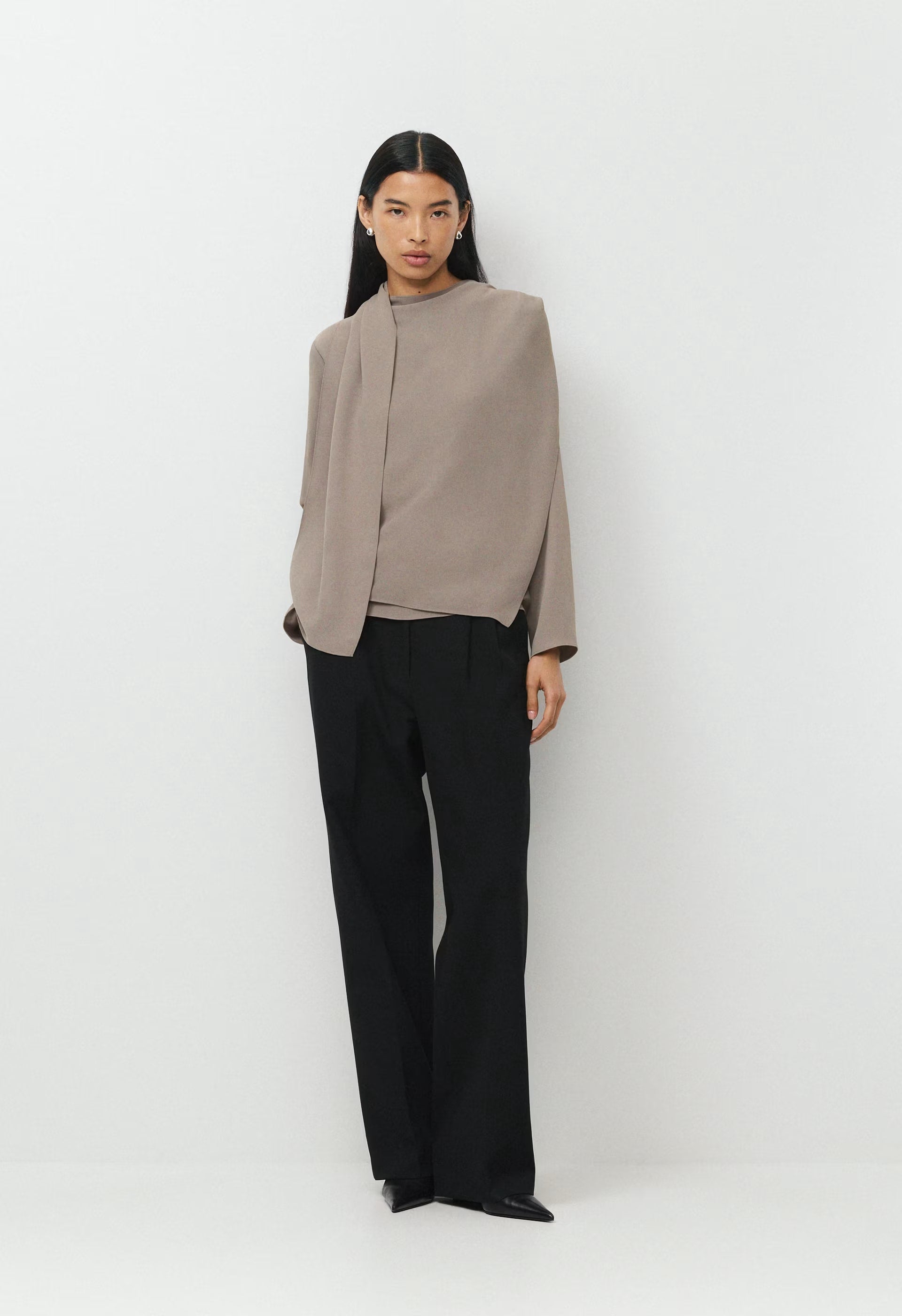 Loretto Blouse - IRON TAUPE
