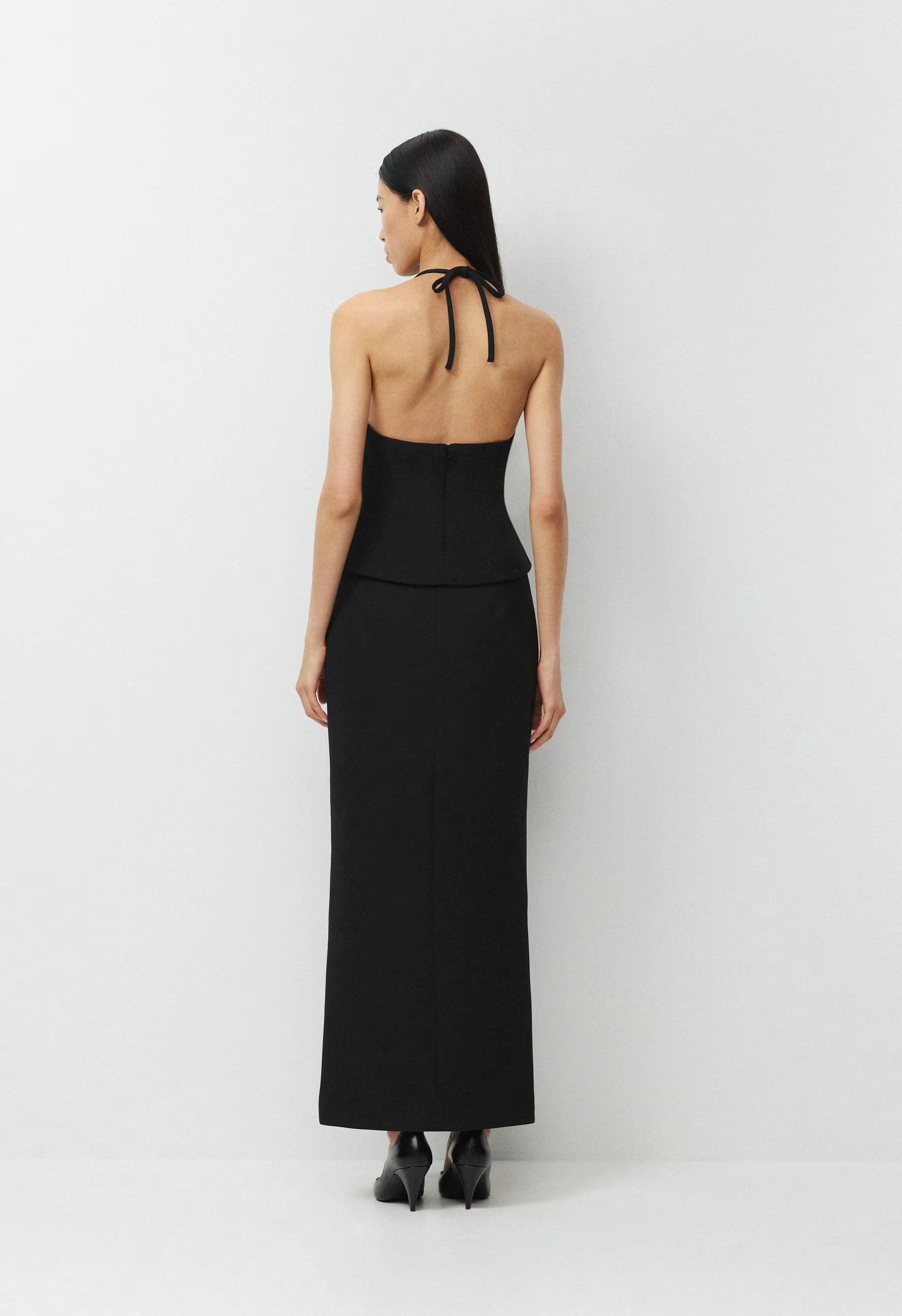Convention Halter Top - Eversential™ - BLACK