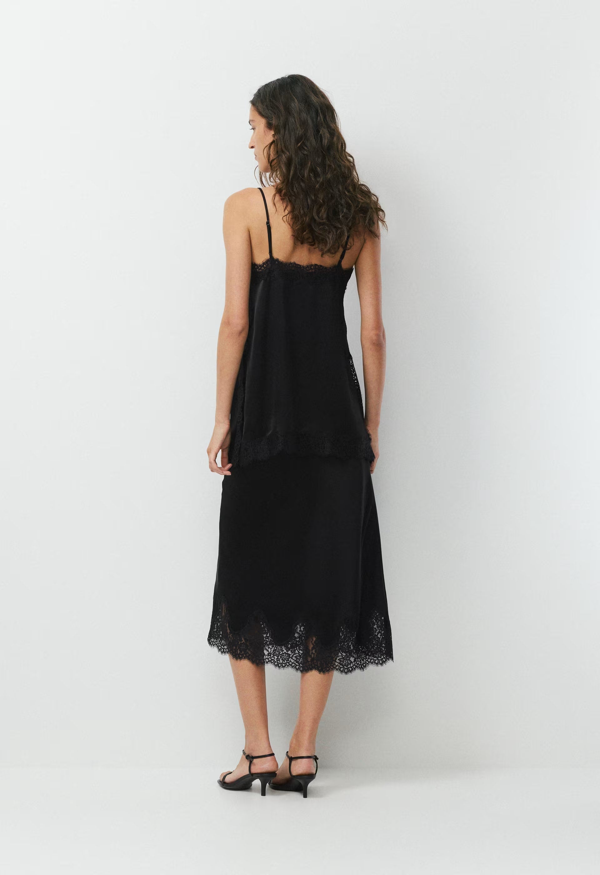 Serif Satin Camisole - BLACK/BLACK