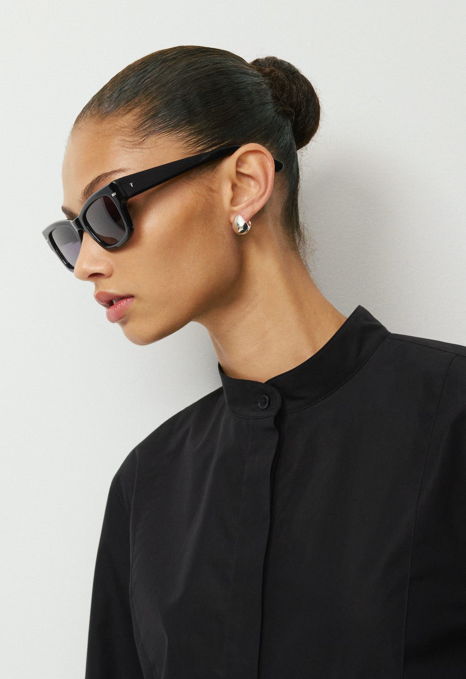 District Poplin Shirt - BLACK