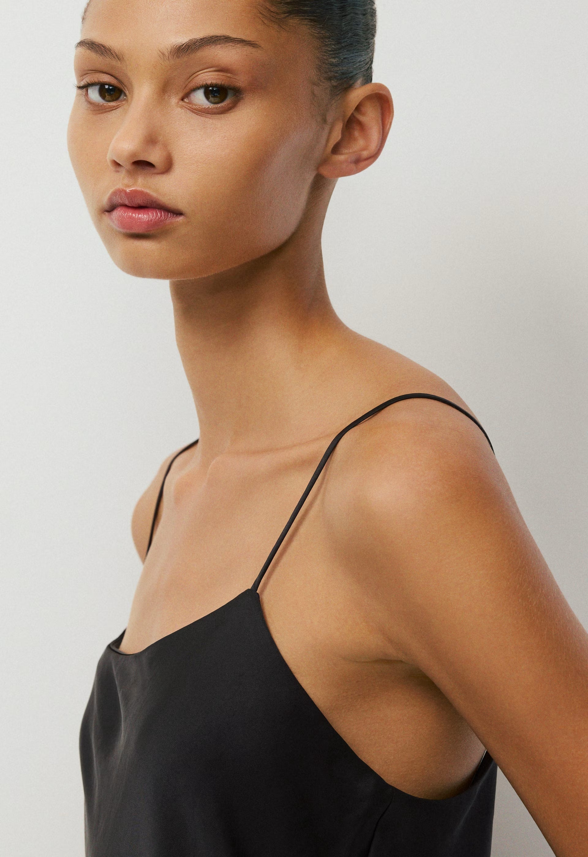 Pronto Satin Camisole - BLACK