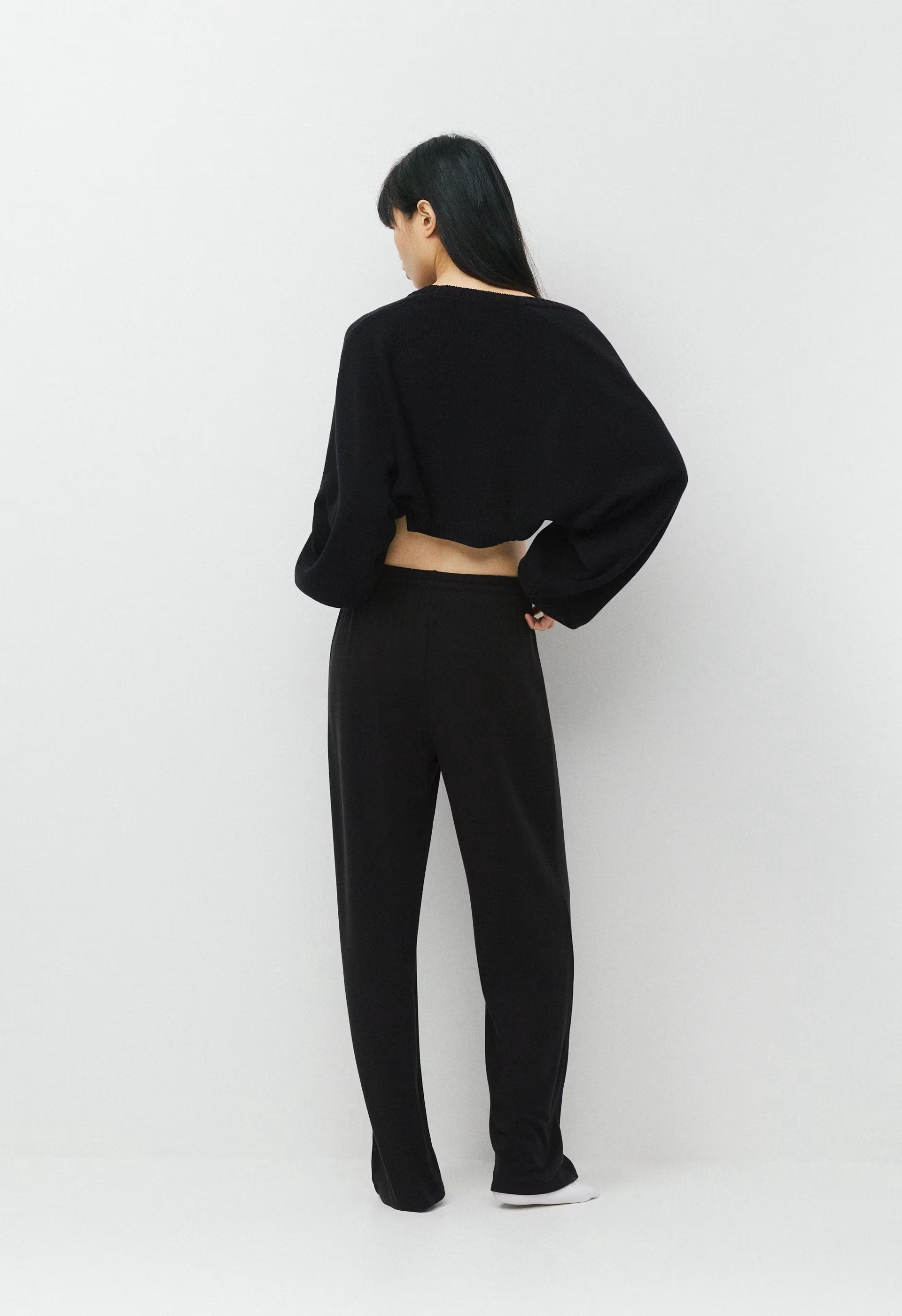 Gramercy Shrug - BLACK