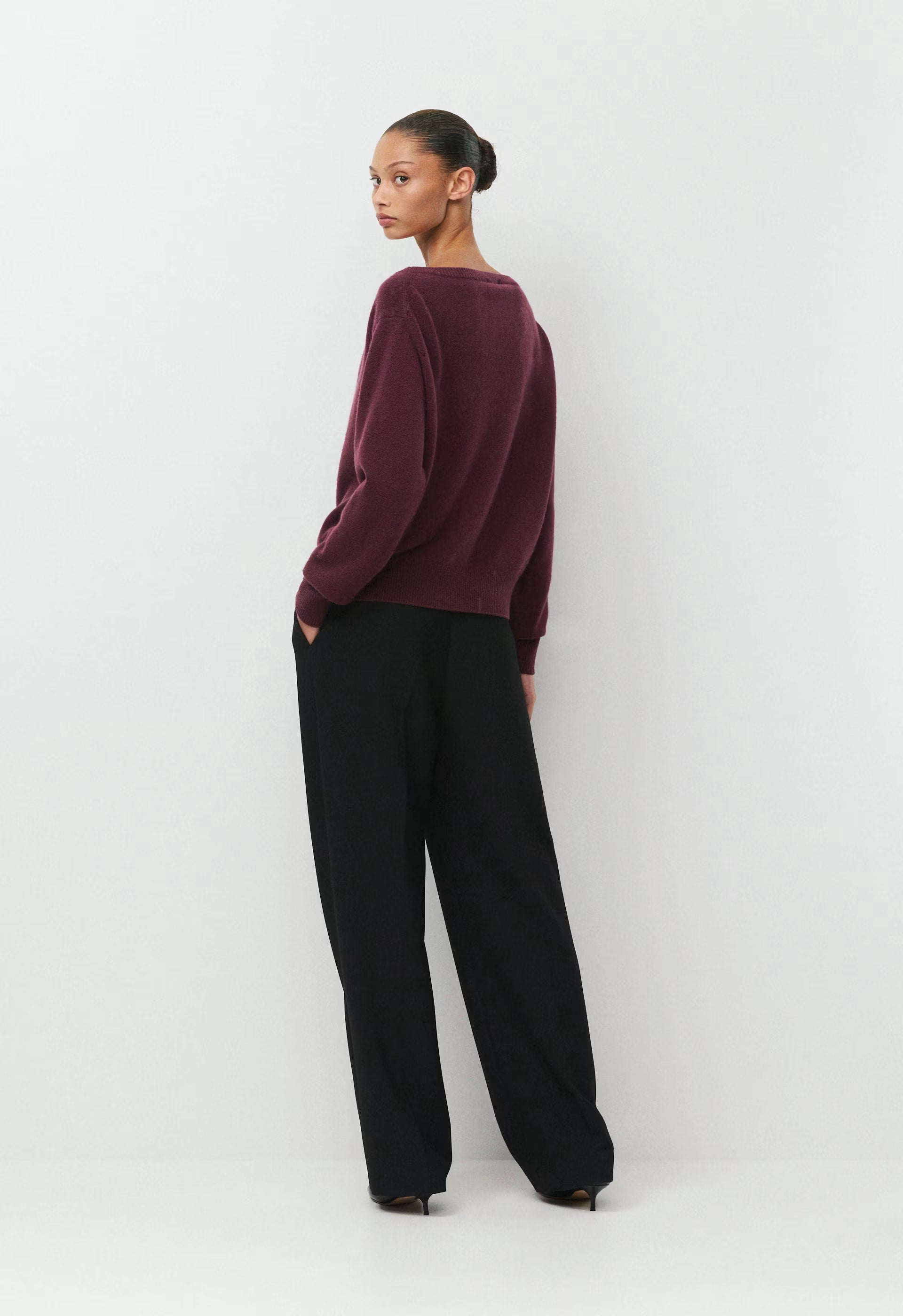Essential Cashmere Nuance Sweater - GALA PLUM