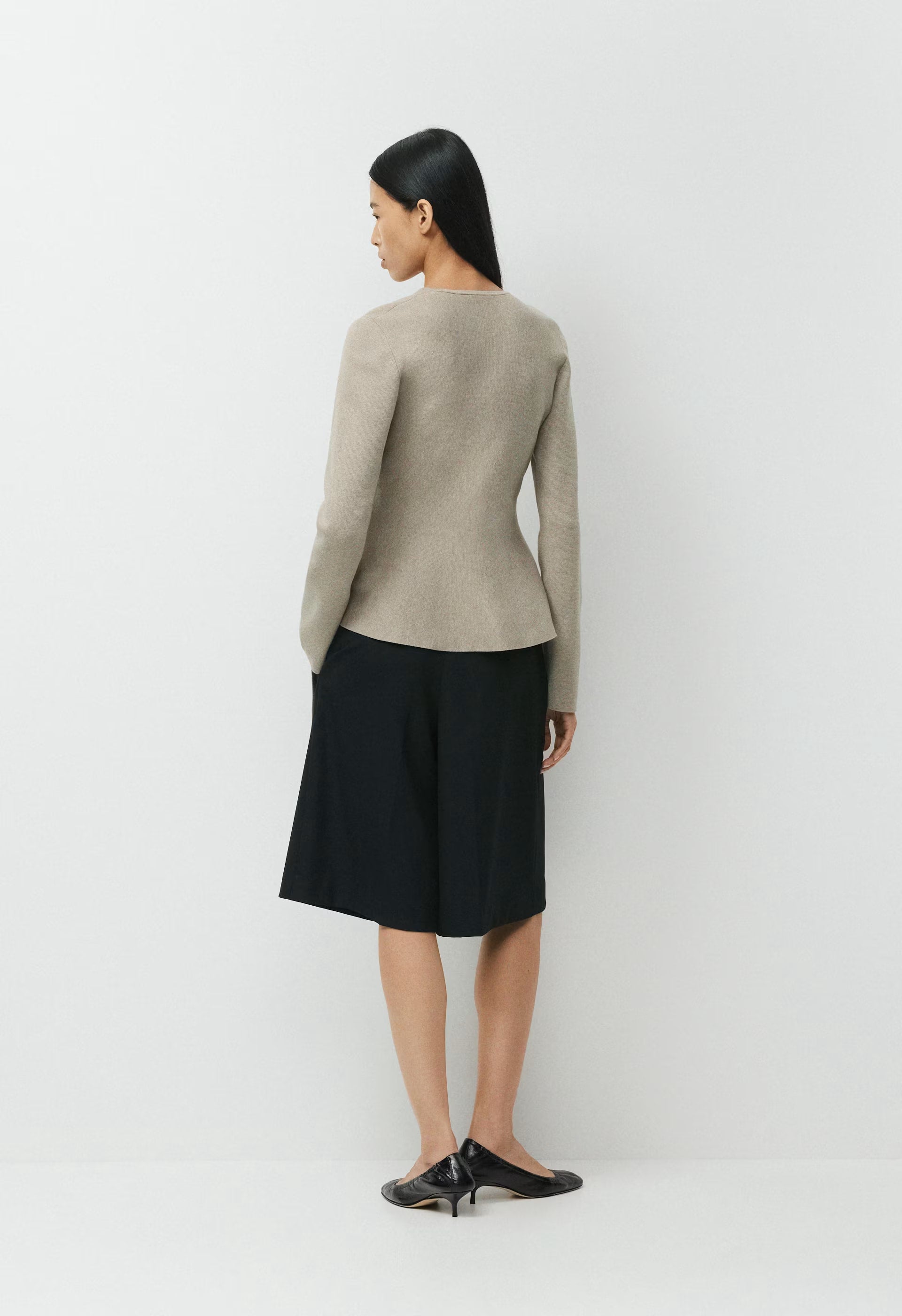 Commuro Cardigan - Wonder Yarn - HEATHER NOMAD TAUPE