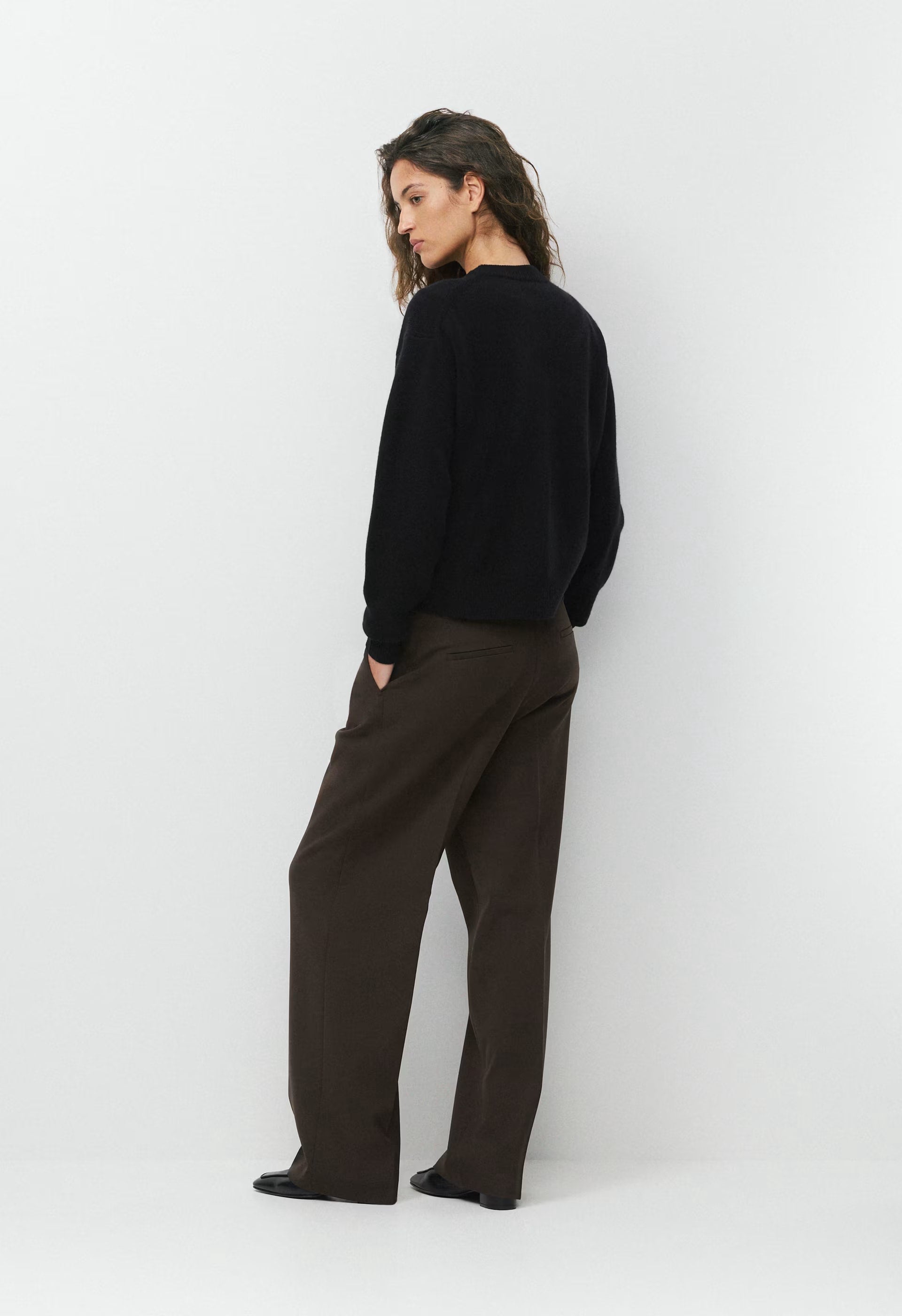 Essential Cashmere Acclaim Cardigan - BLACK