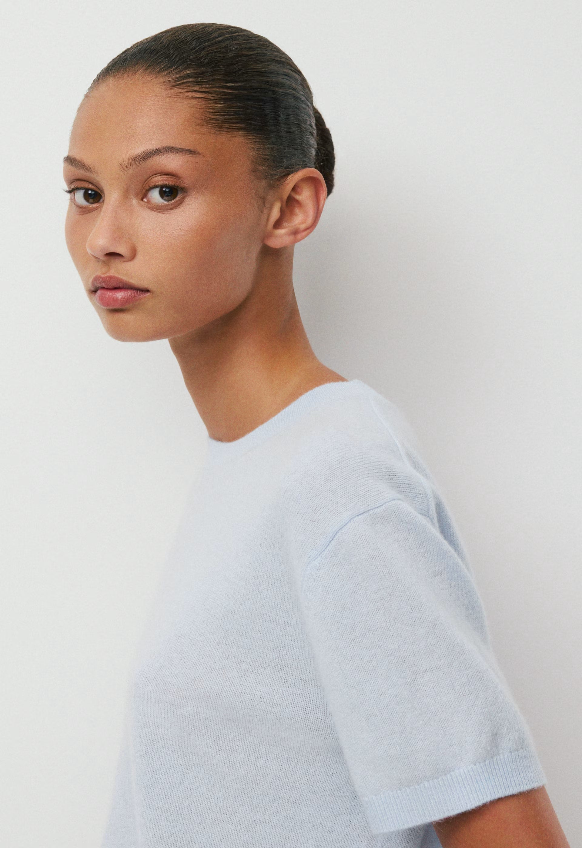 Bare Cashmere Bloor Shortsleeve Sweater - PLEIN AIR