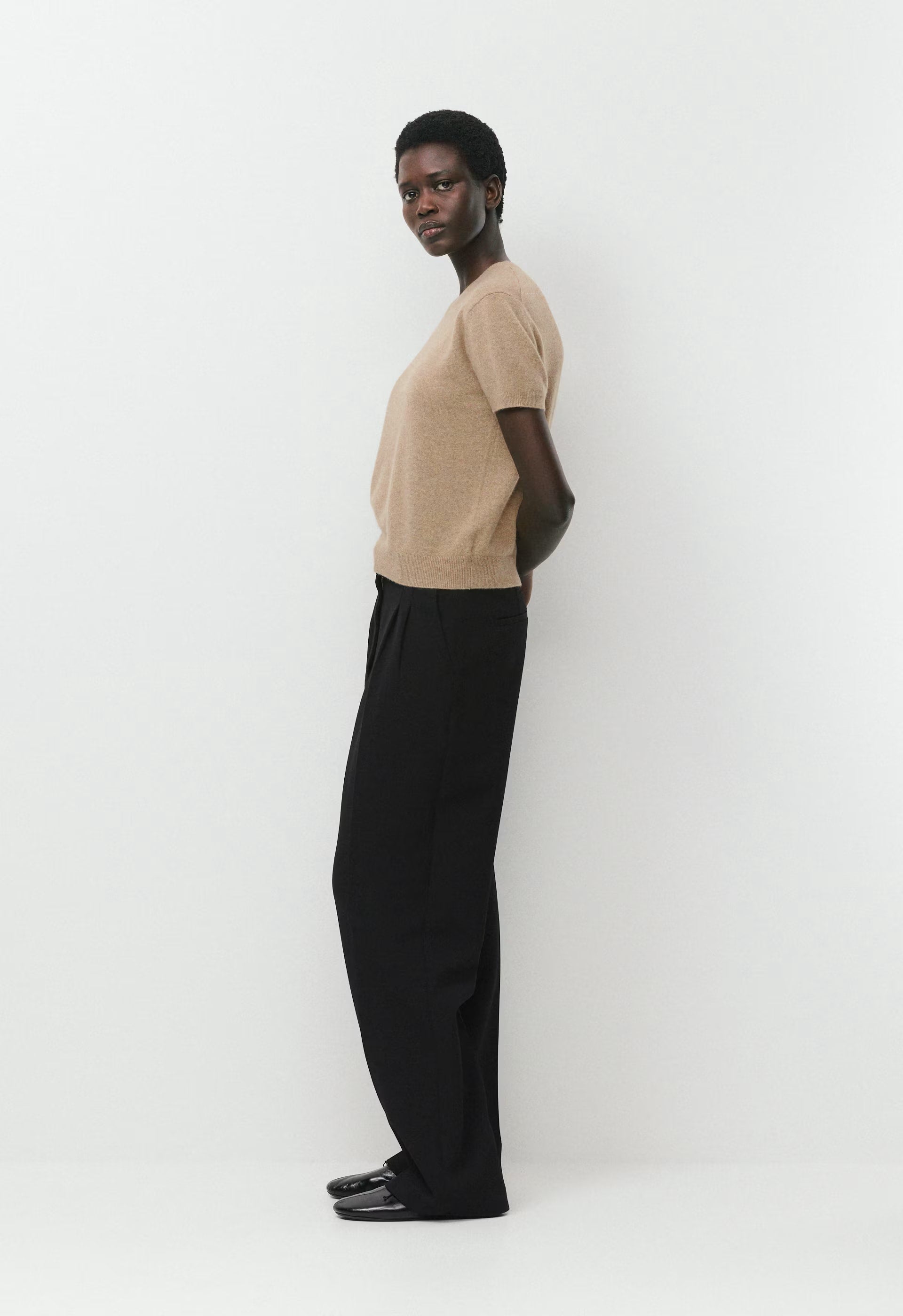 Bare Cashmere Bloor Shortsleeve Sweater - HEATHER NOMAD TAUPE