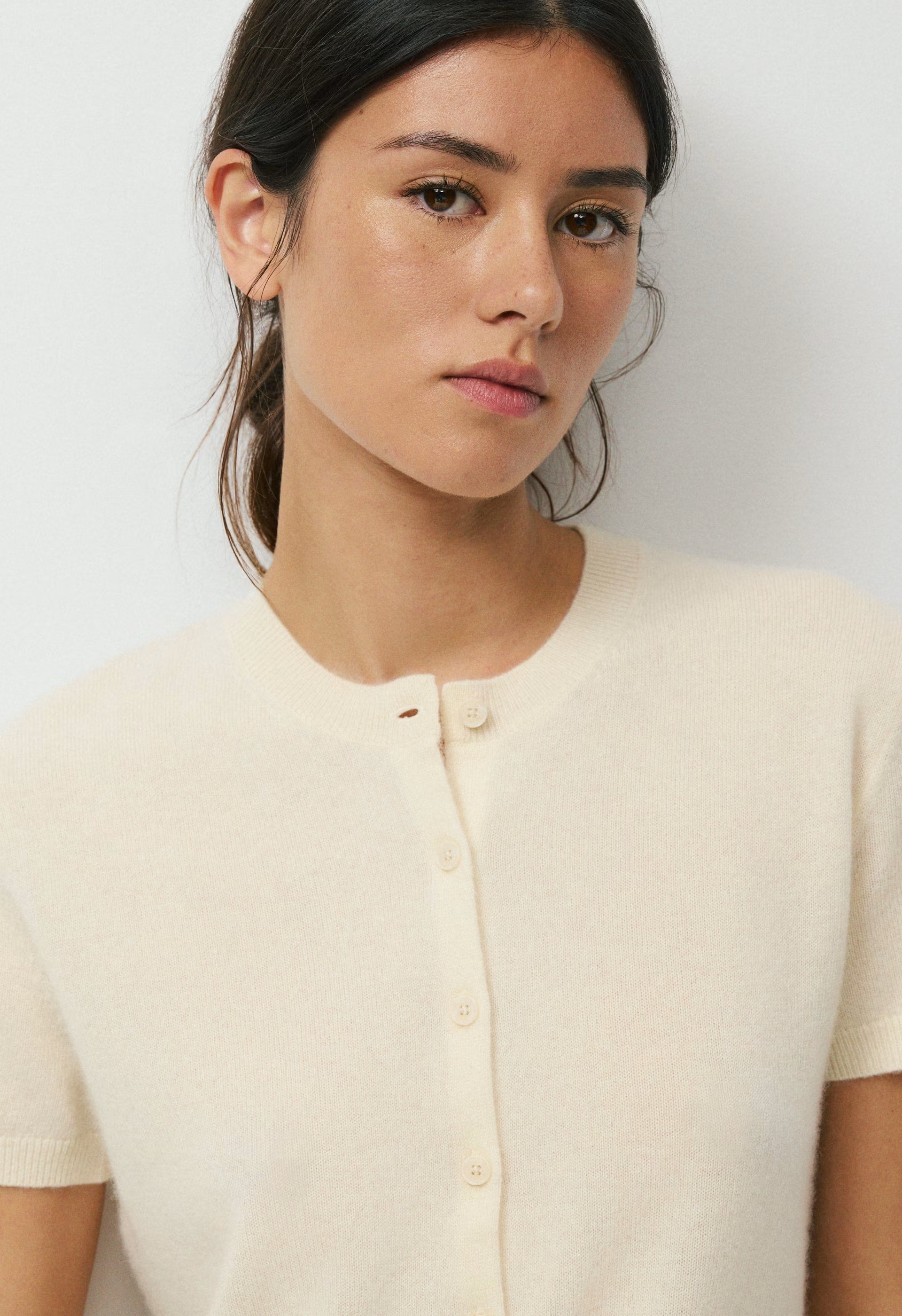 Bare Cashmere Noteworthy Shortsleeve Cardigan - SEASIDE CREAM