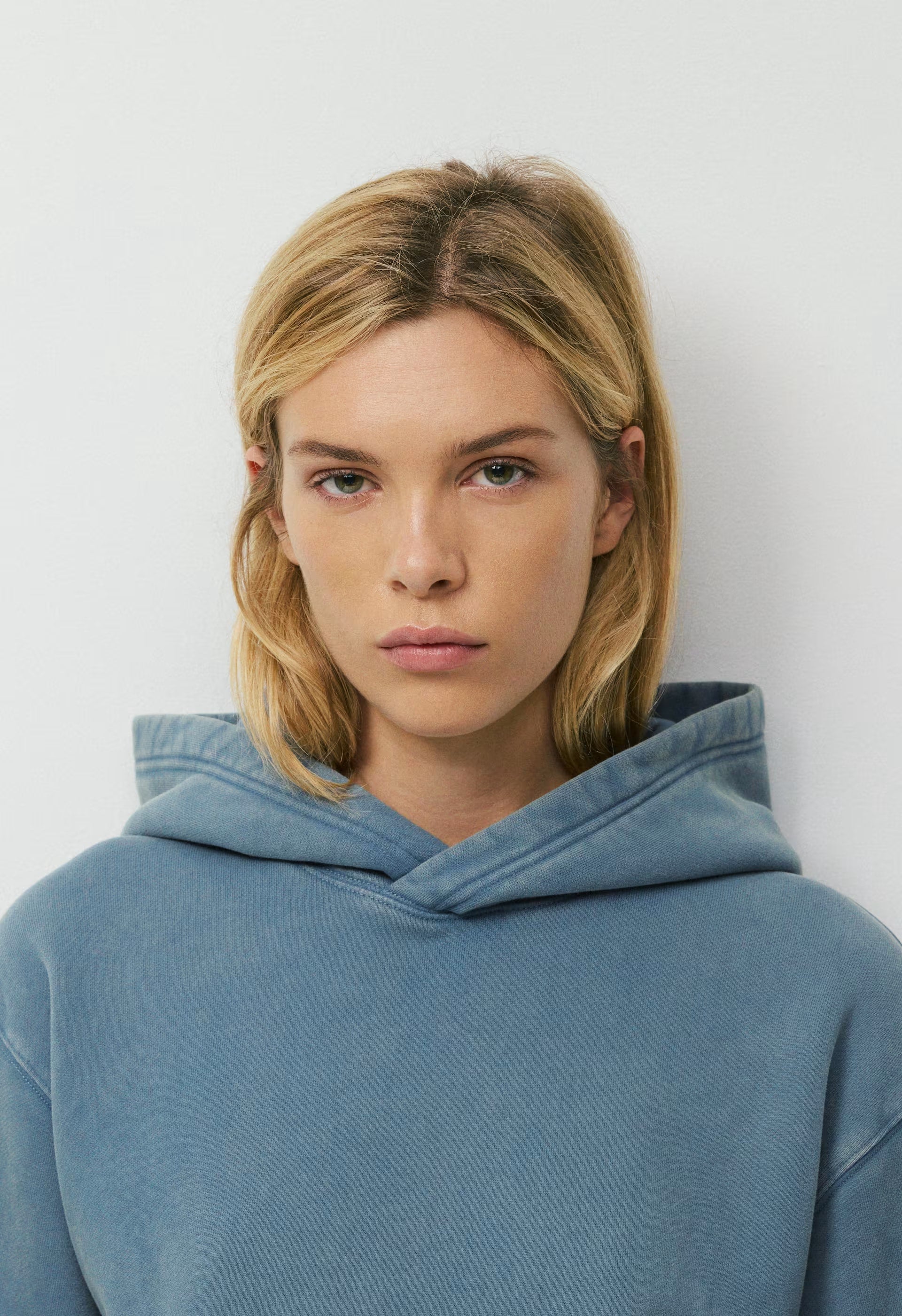 Cozy Sweatfleece Perfect Hoodie - LIVED-IN BLUE MIRAGE