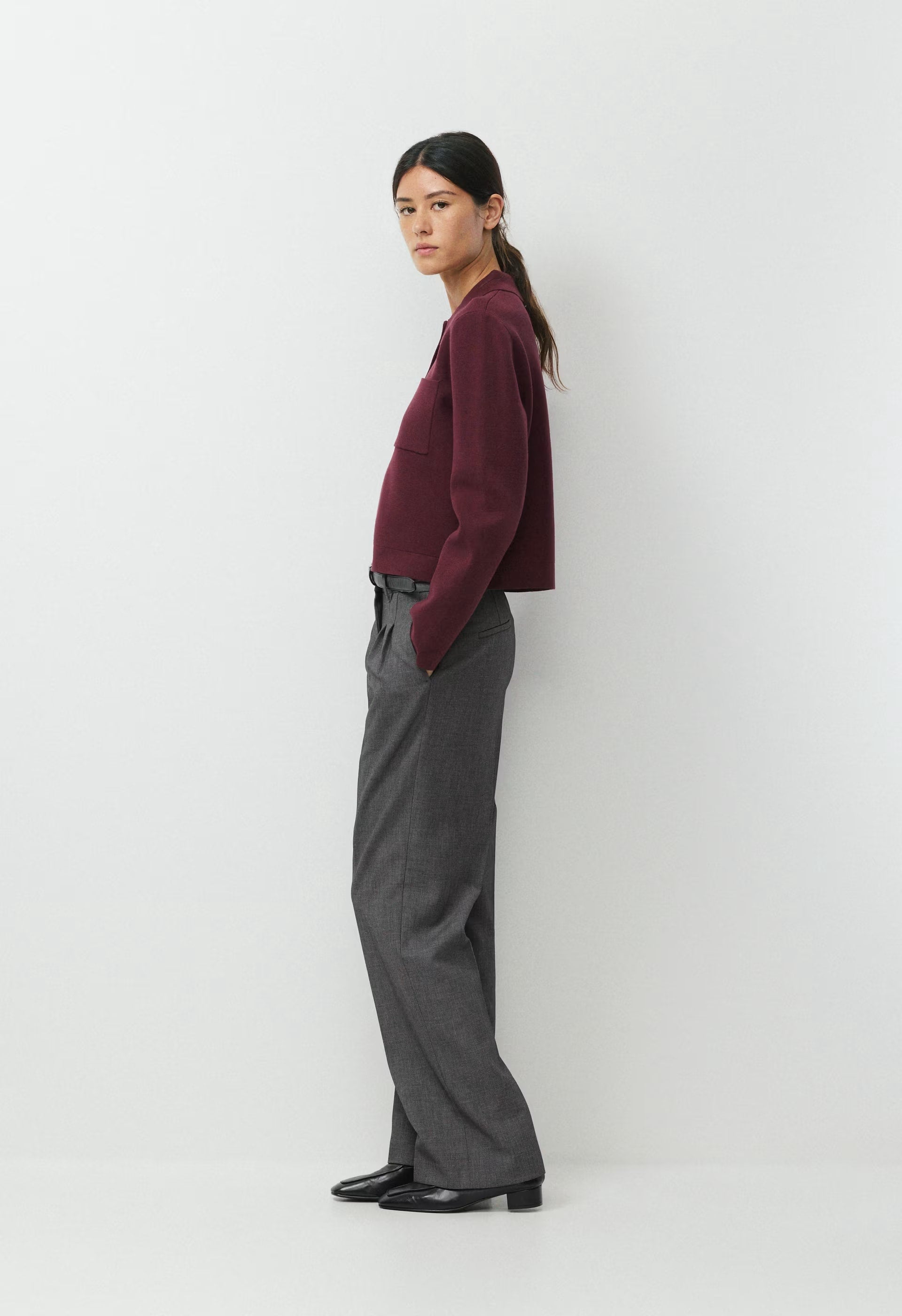 Society Cardigan - Wonder Yarn - GALA PLUM