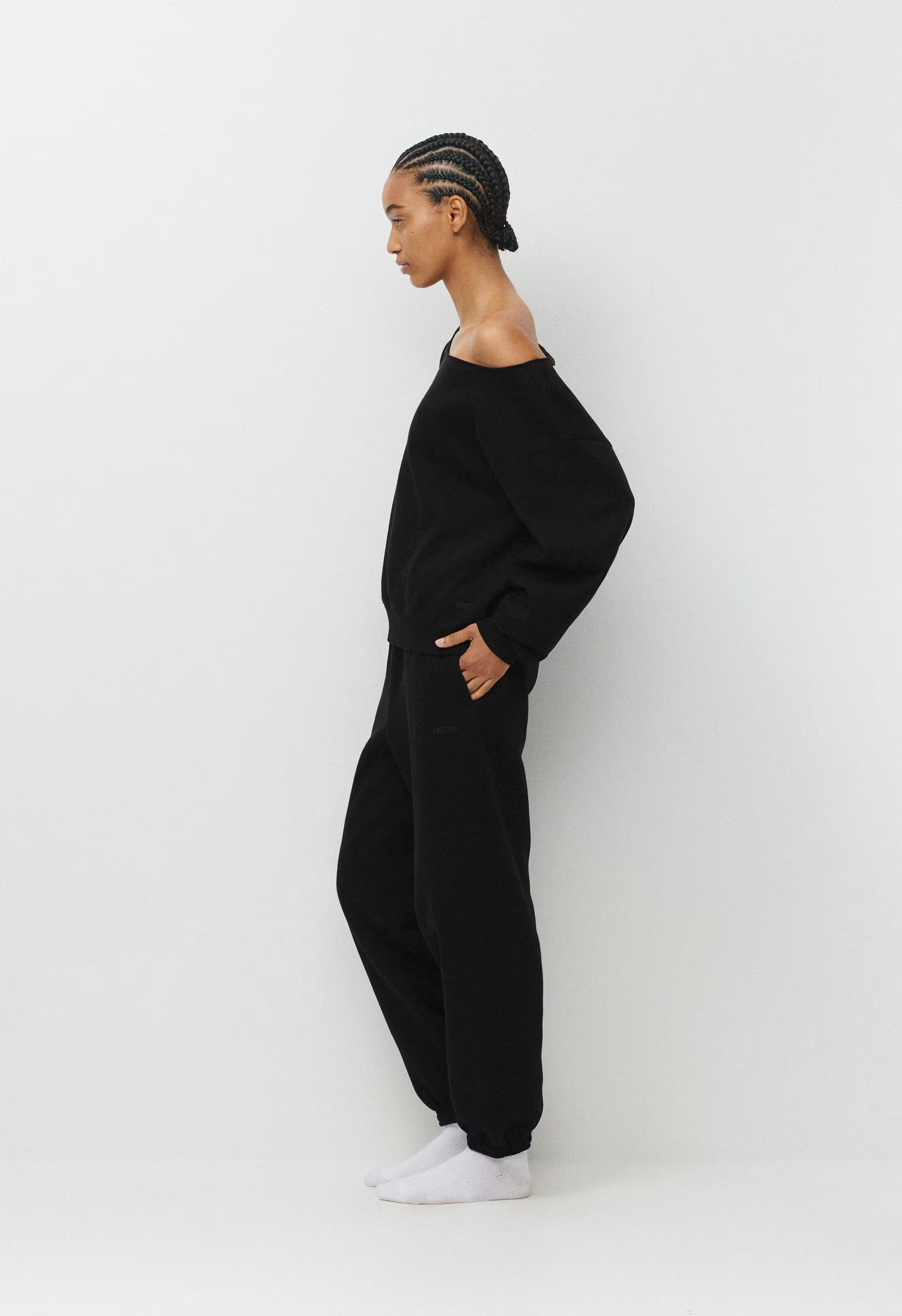 Cozy Sweatfleece BF Off-Shoulder Sweatshirt - BLACK
