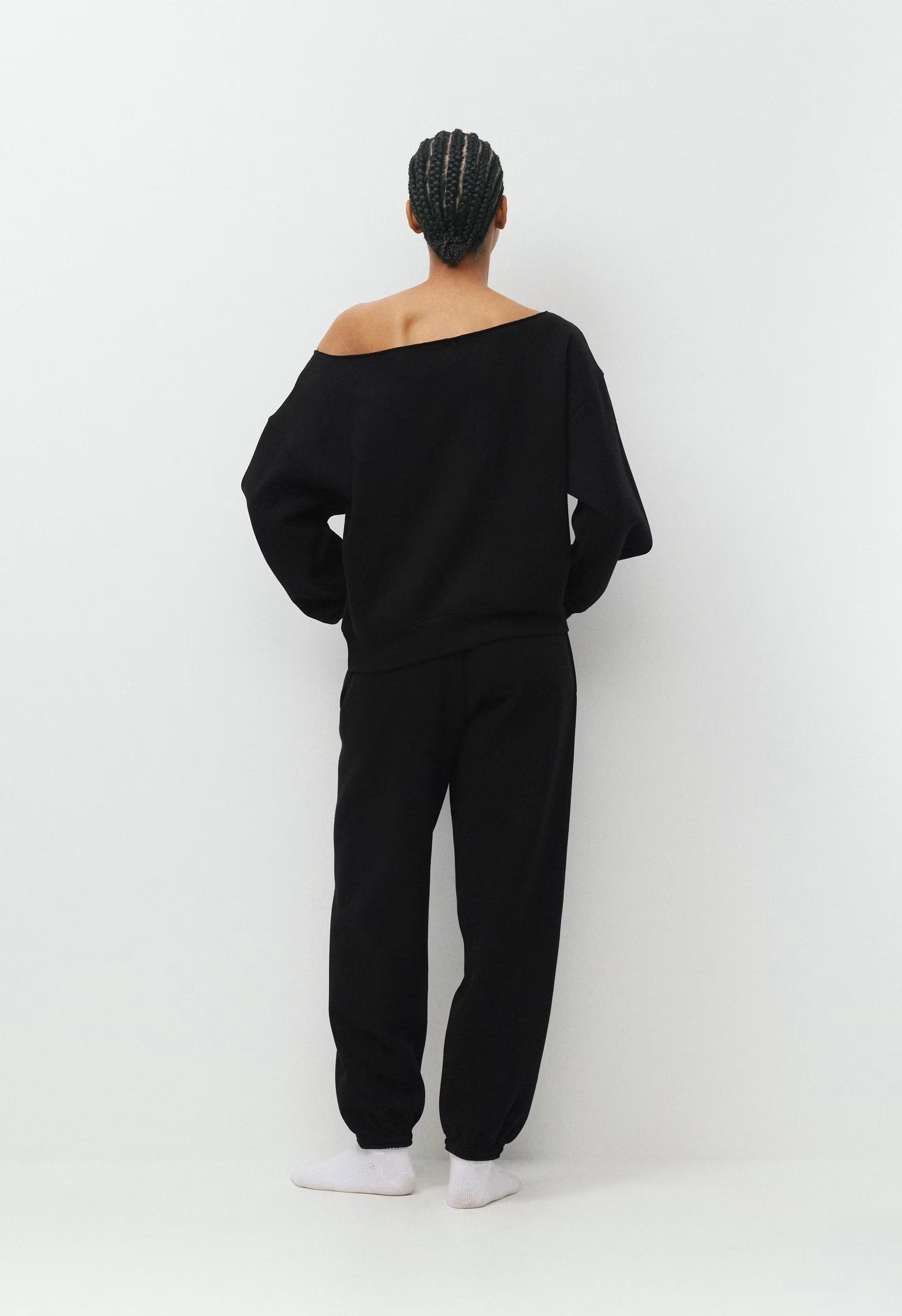 Cozy Sweatfleece BF Off-Shoulder Sweatshirt - BLACK