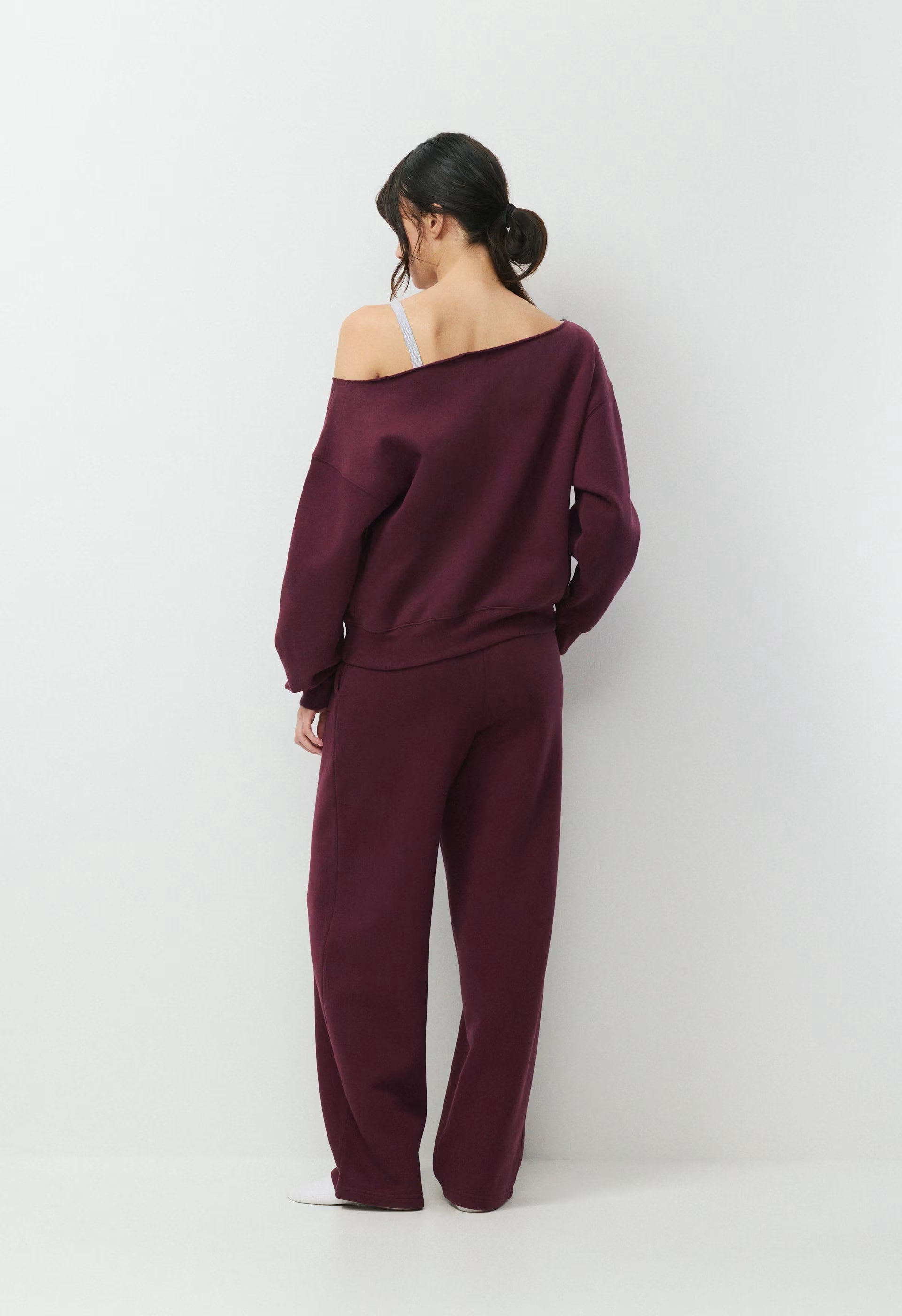 Cozy Sweatfleece BF Off-Shoulder Sweatshirt - GALA PLUM