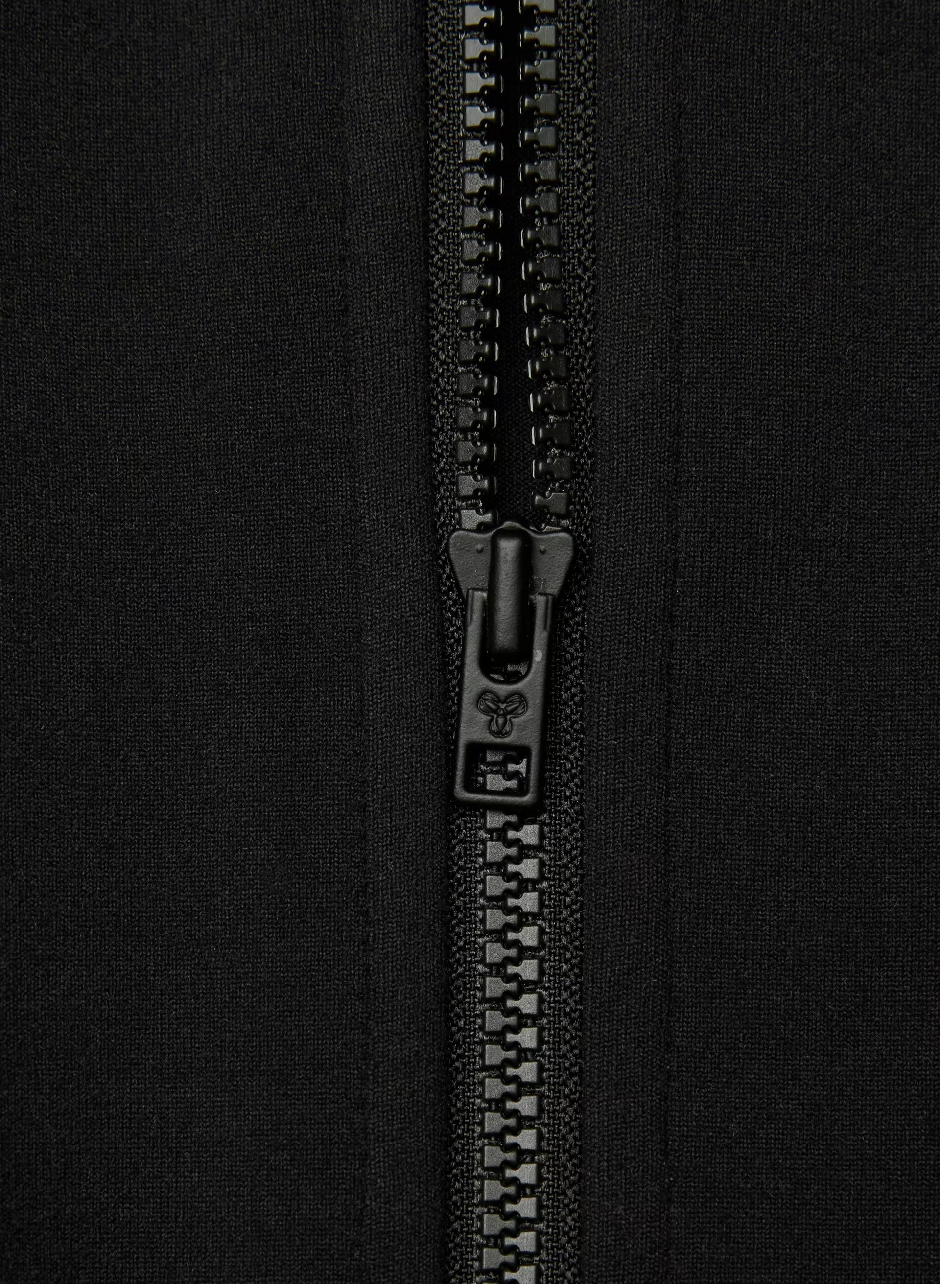 LIFE Sierra Zip-Up - BLACK