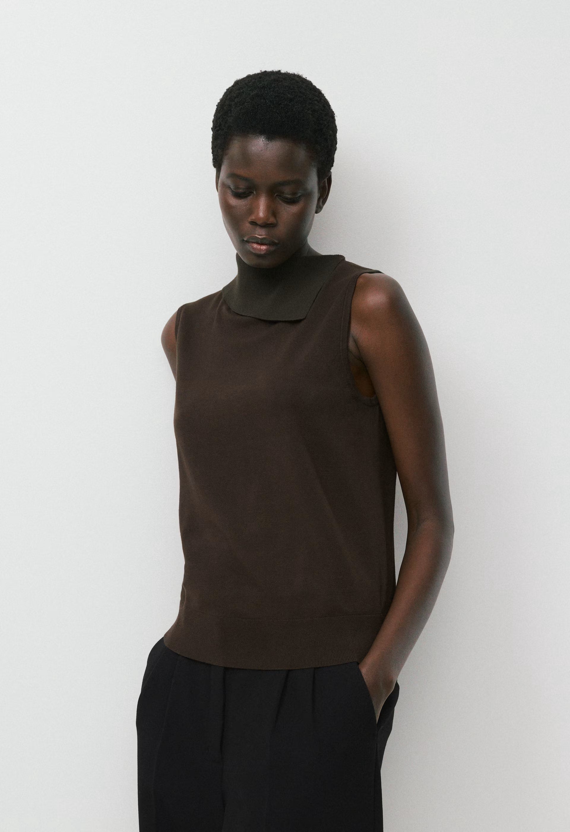 Propel Top - Wonder Yarn - CACAO NIB BROWN