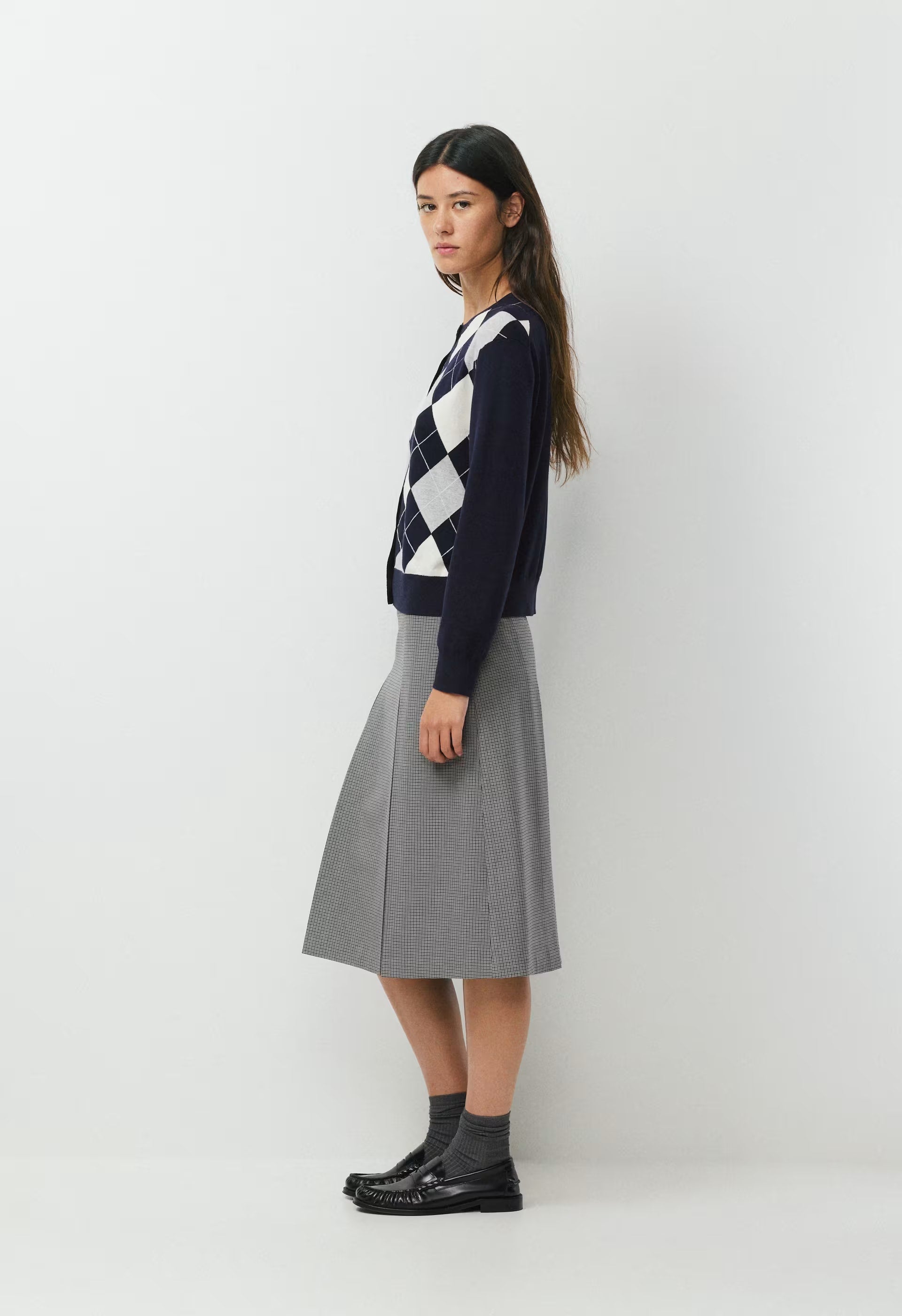 Passage Cardigan - Wonder Yarn - BLACK