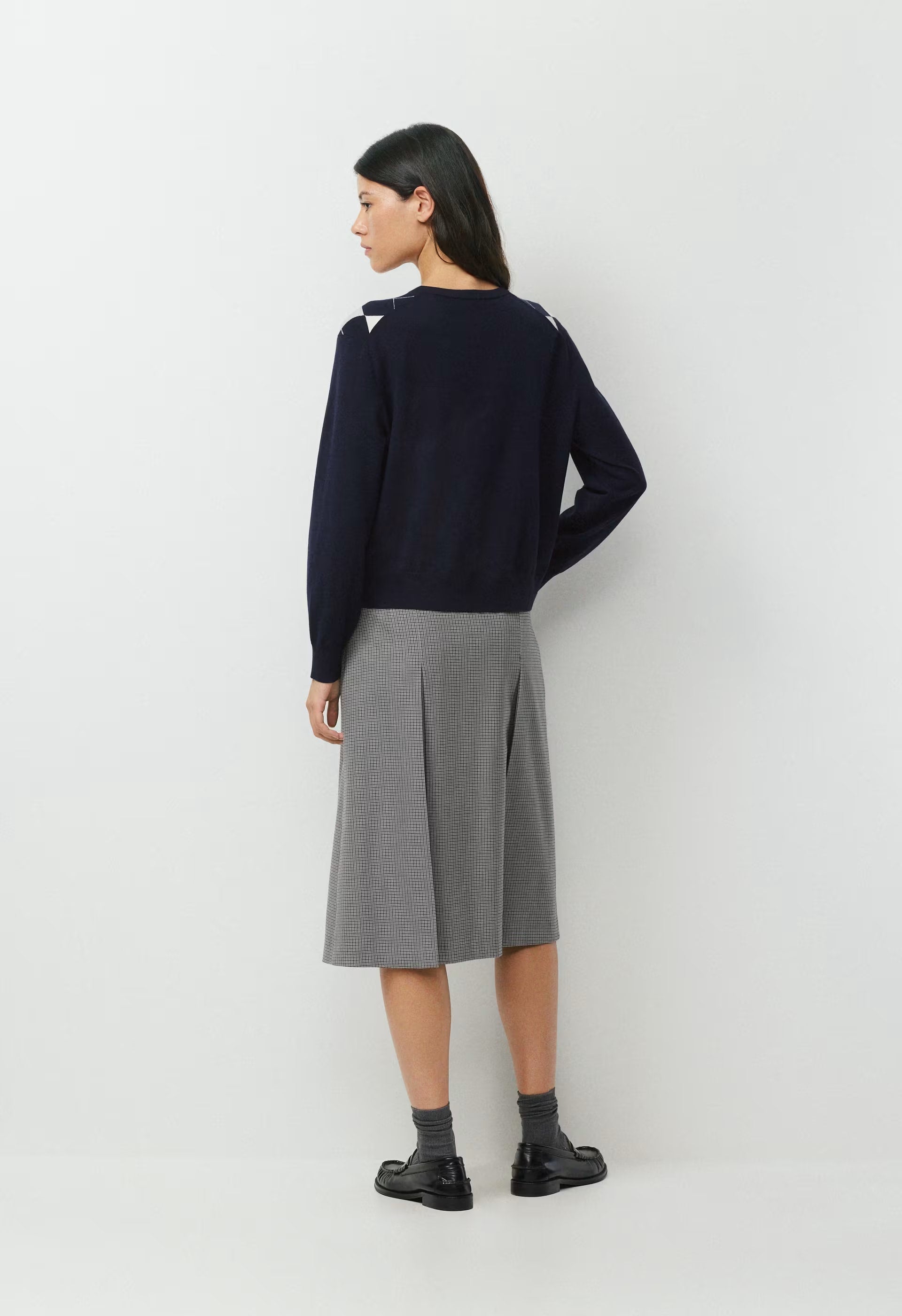 Passage Cardigan - Wonder Yarn - BLACK