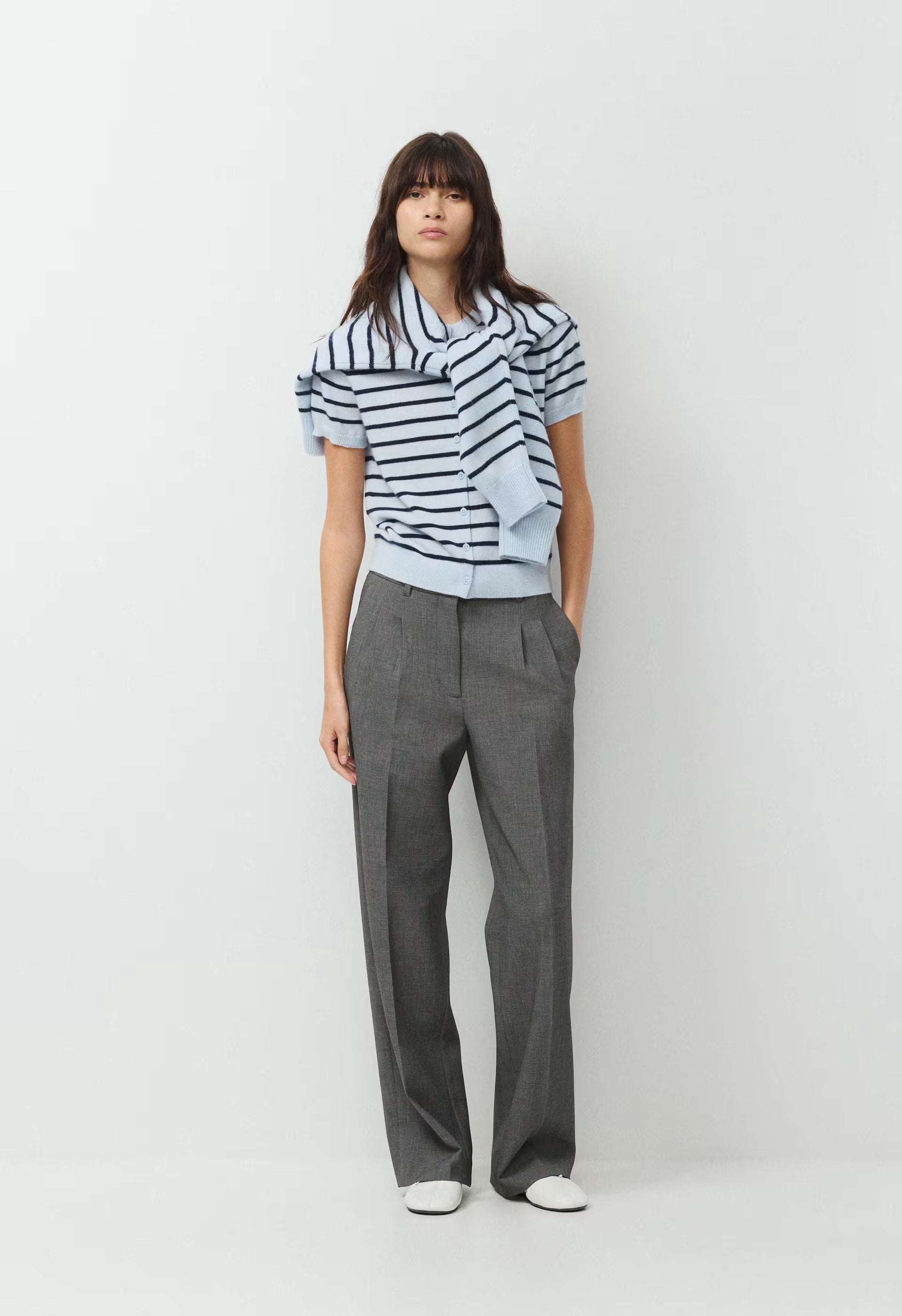 Bare Cashmere Noteworthy Shortsleeve Cardigan - PLNAR/ADMRLNV