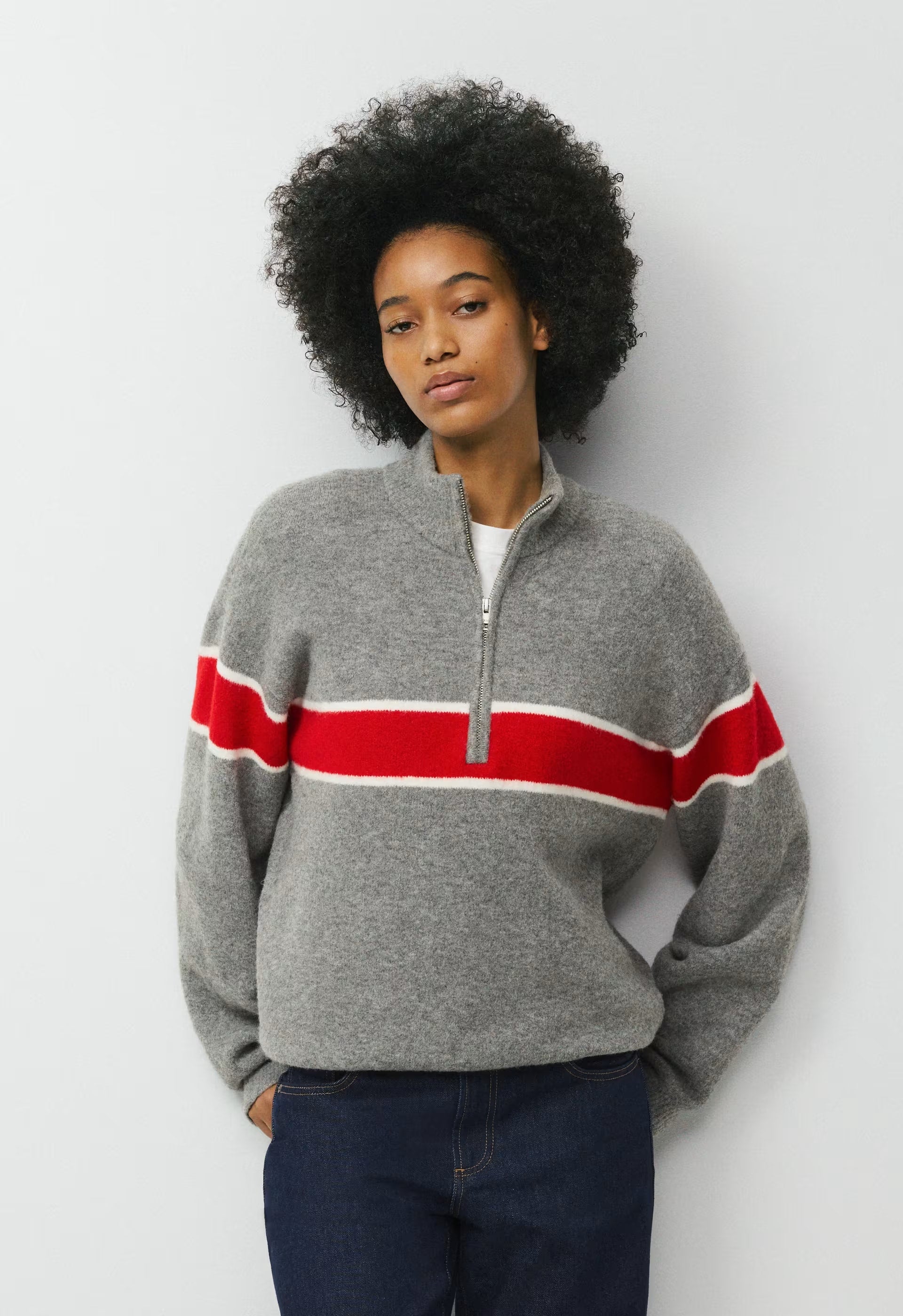 Axle Sweater - HTHR DRK GREY/FLNG RED