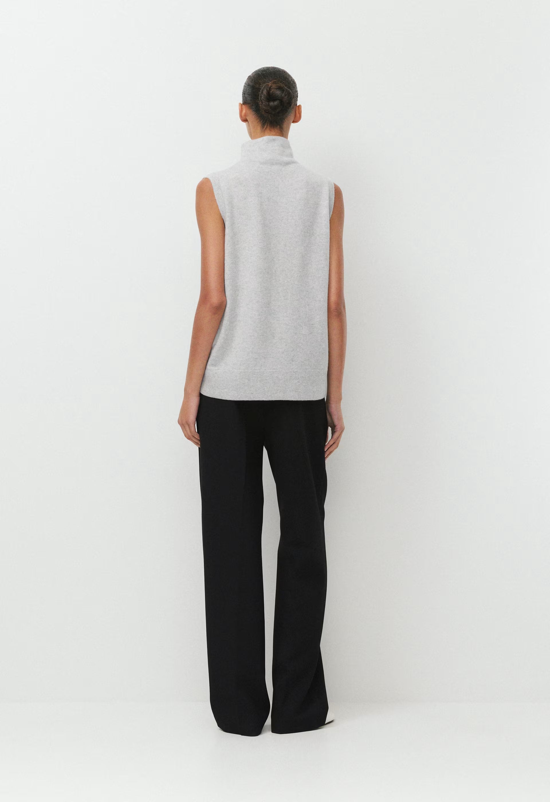 Bare Cashmere Opus Mockneck - HEATHER CHROME