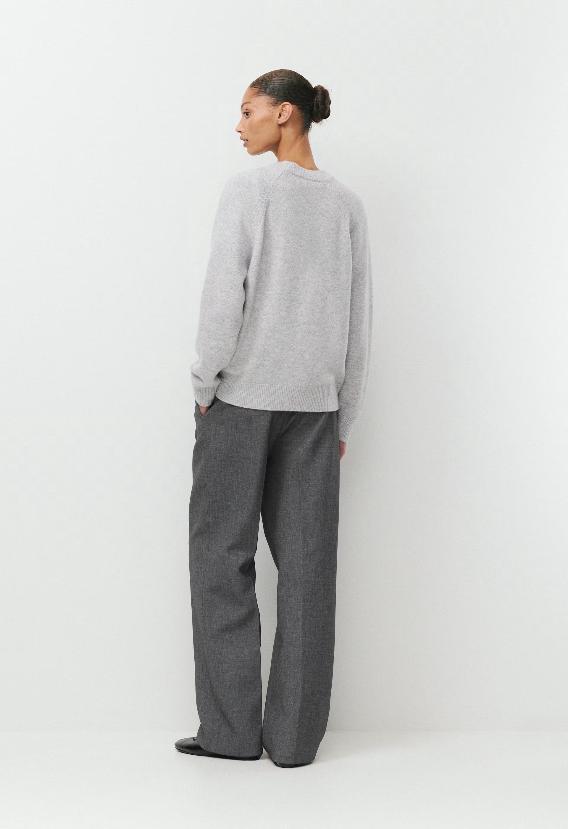 Essential Wool Cashmere Isabelle Sweater - HEATHER CHROME