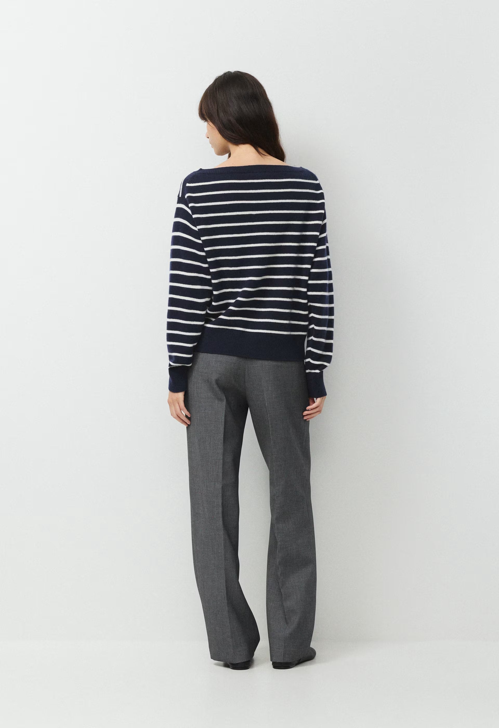 Essential Cashmere Nuance Sweater - ADMIRAL NVY/LT BIRCH