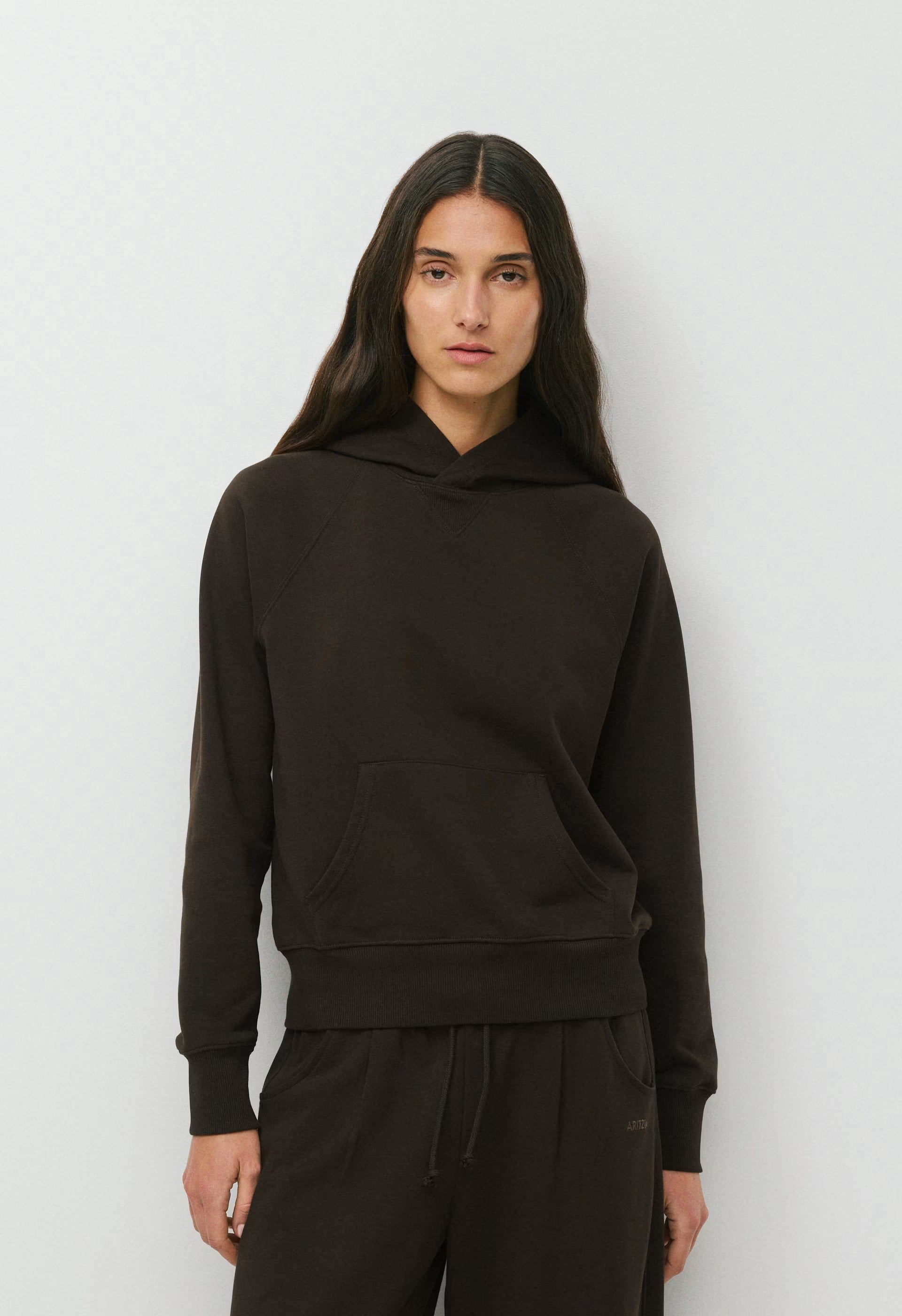 Terry Sweatfleece Perfect Raglan Hoodie - CACAO NIB BROWN