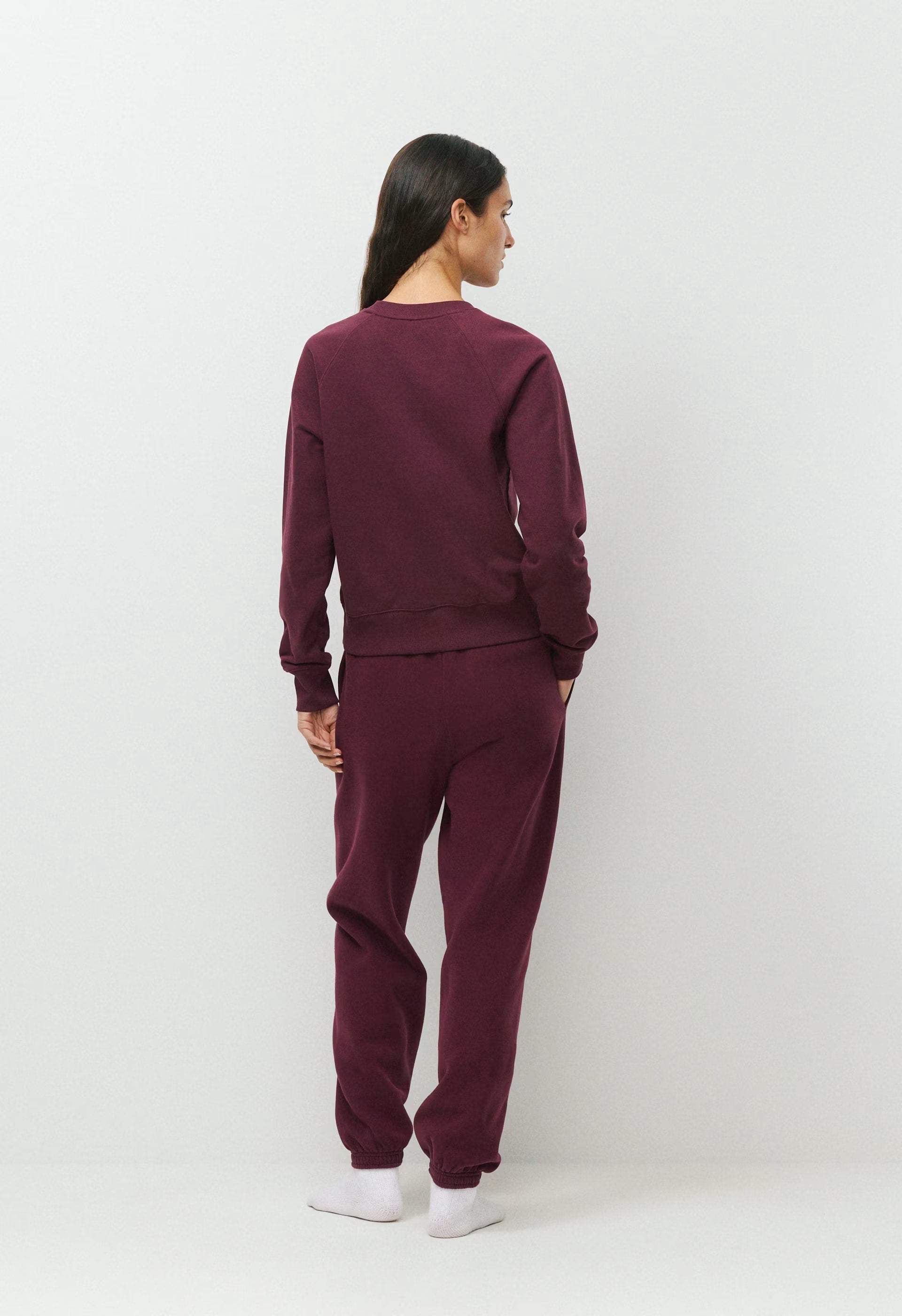 Terry Sweatfleece Perfect Raglan Sweatshirt - GALA PLUM
