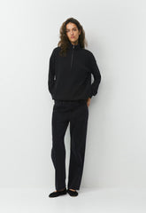 Appoint Sweater - Wonder Yarn - BLACK