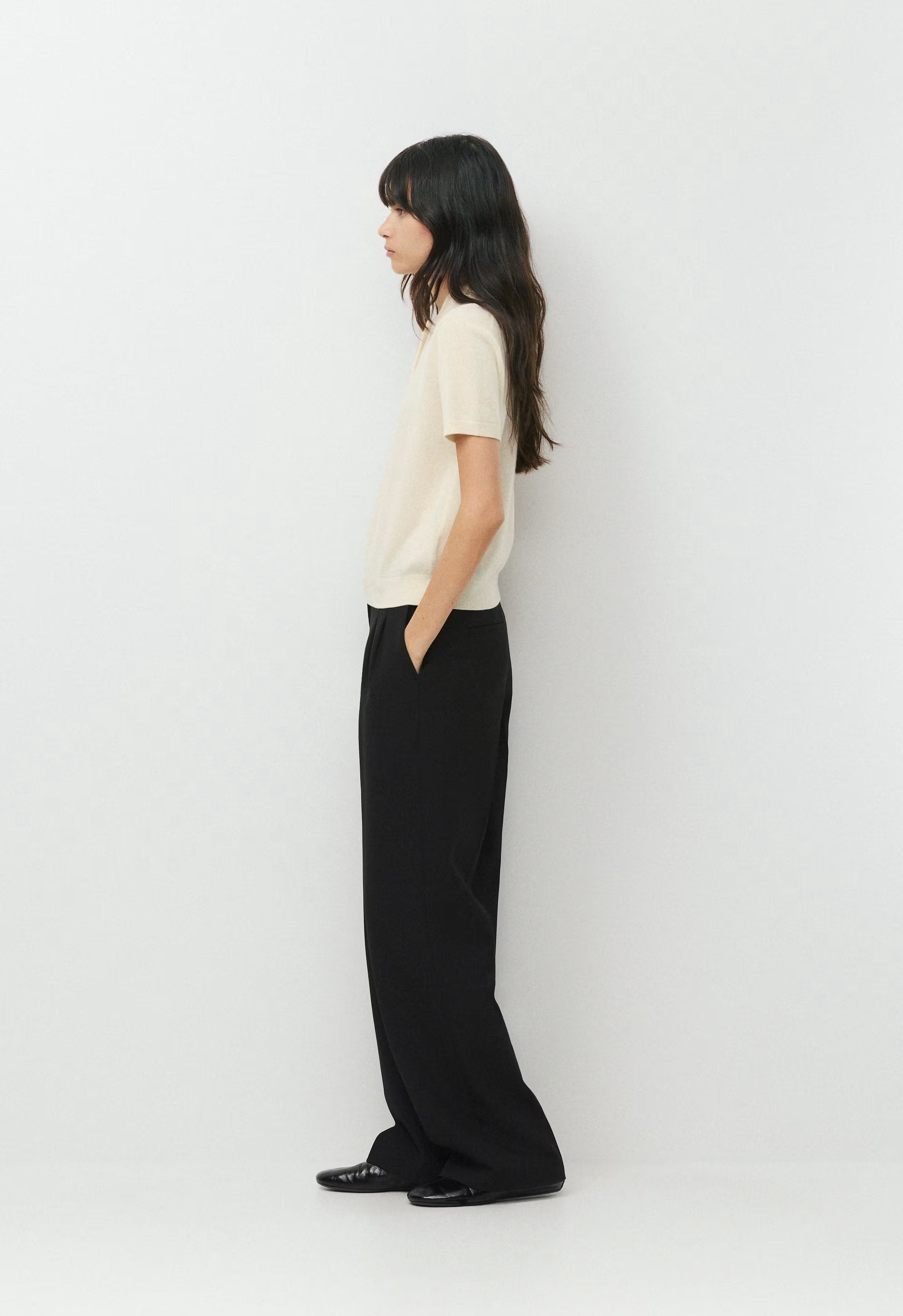 Bare Cashmere Cellini Shortsleeve Sweater - SEASIDE CREAM