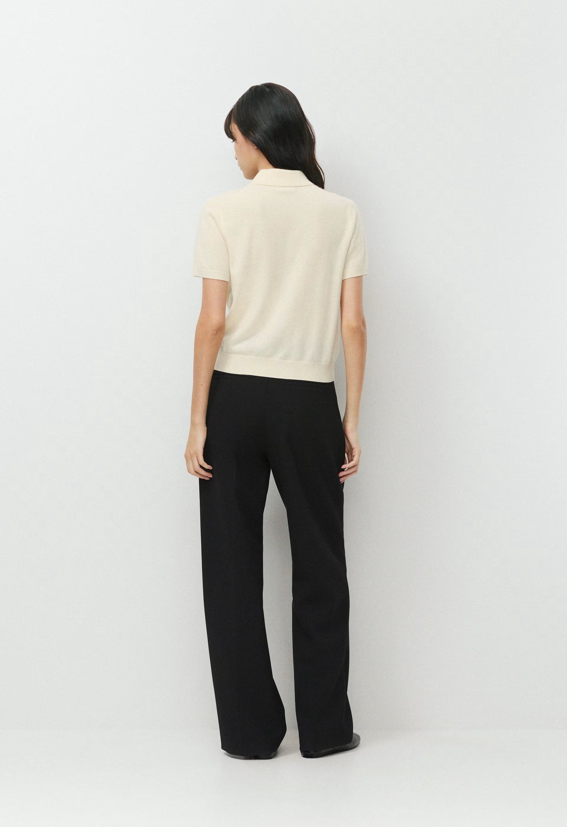 Bare Cashmere Cellini Shortsleeve Sweater - SEASIDE CREAM