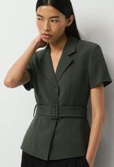 Brynn Shortsleeve Blazer - Sway Crepe - FLINT GREEN