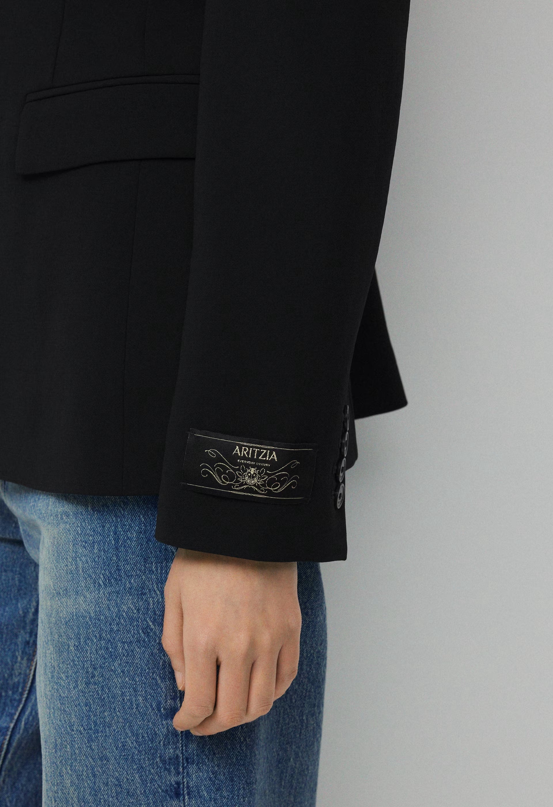 Standout Blazer - Crepette™ - BLACK